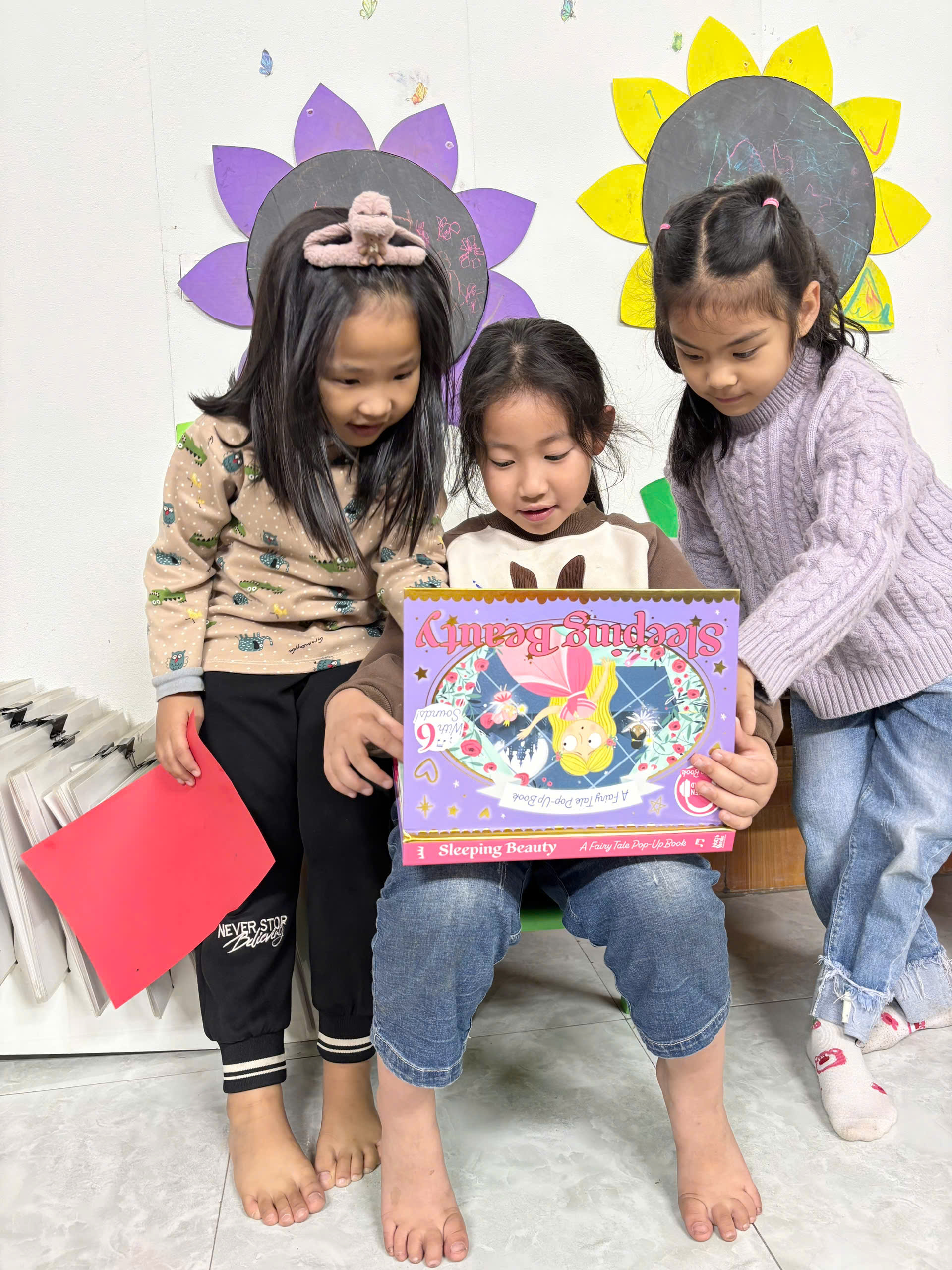 FAIRYTALES POP-UP SOUND BOOK: SLEEPING BEAUTY (North Parade)_thumbnail_14