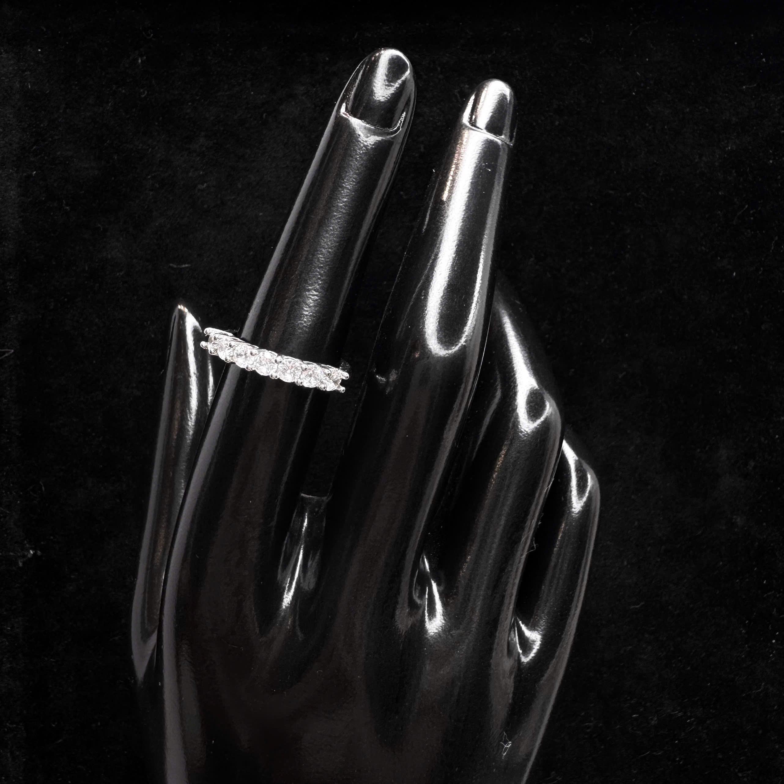 nhẫn bạc xi bạch kim 7 đá freesize_thumbnail_2