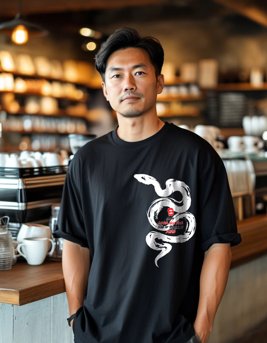 Áo phông tết form rộng cổ tròn vải cotton 4c co giãn thoáng mát 1826 Miucho Iconic in artwork_thumbnail_5