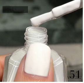 Nước sơn móng tay