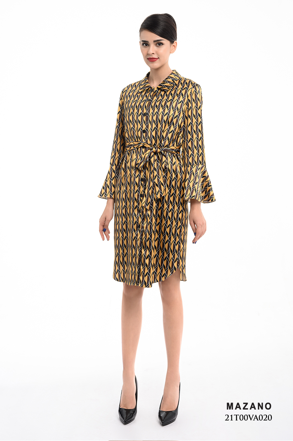 Đầm nền vàng họa tiết sơ mi suông_thumbnail_0