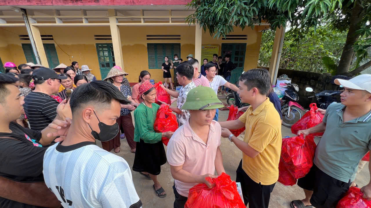 z6982116198750_a977ae166854d4743ece7f68137213da