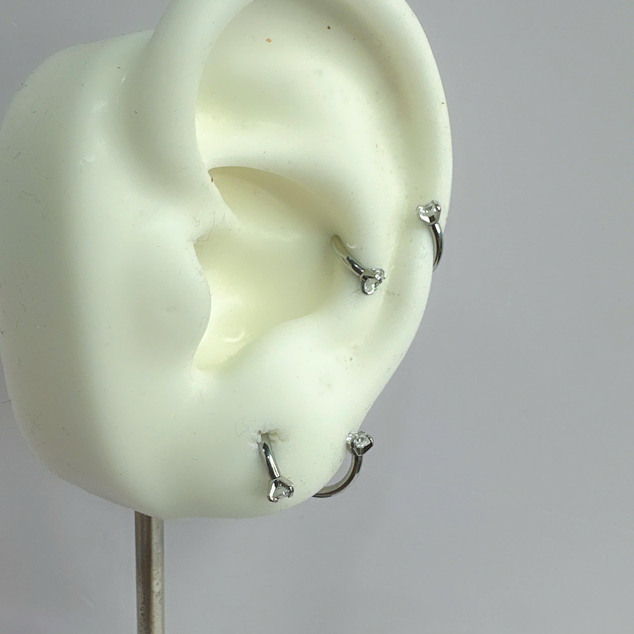 Xoắn vòng kim cương trắng