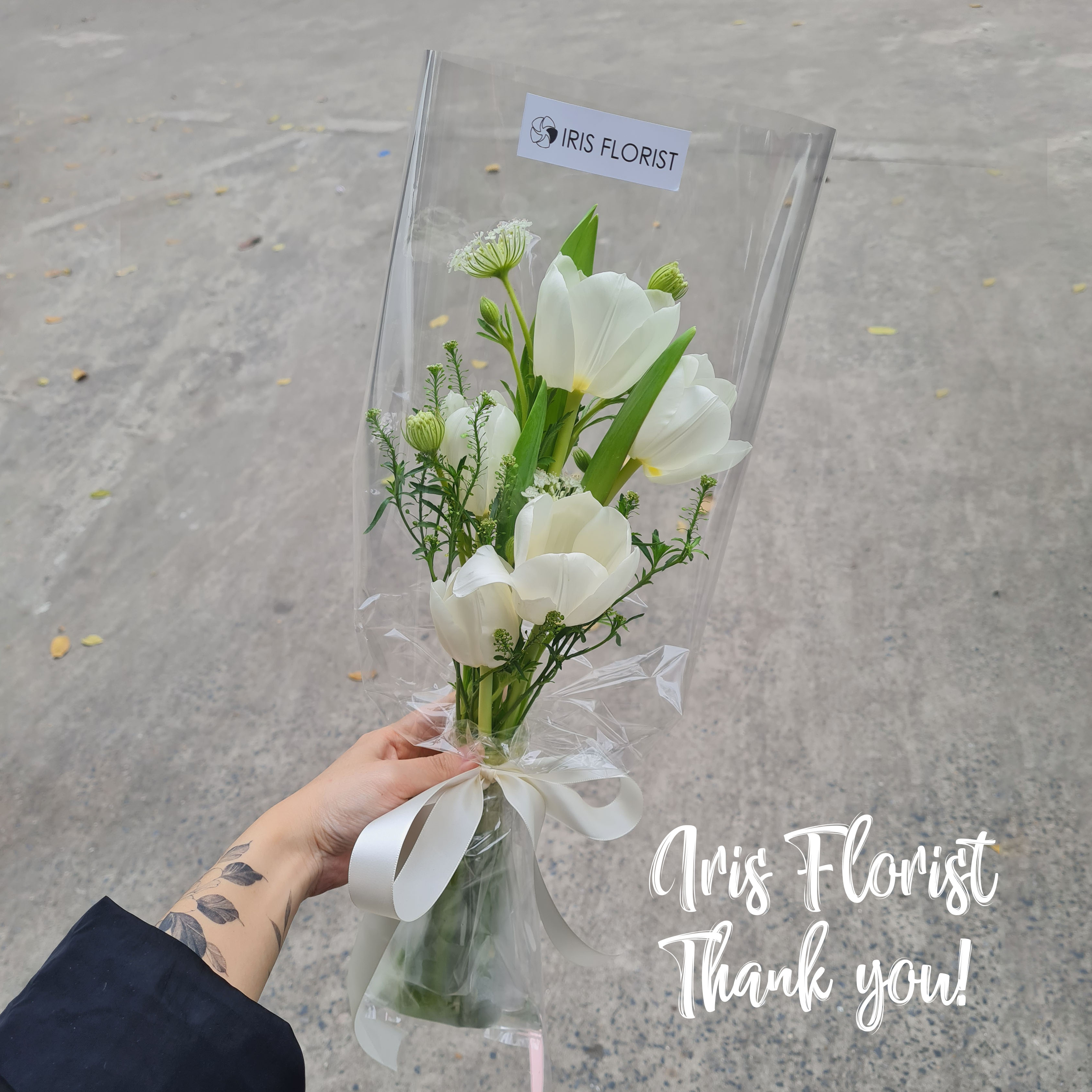 Bó tin nhắn - Tulip Trắng 5b - Giấy bóng kính