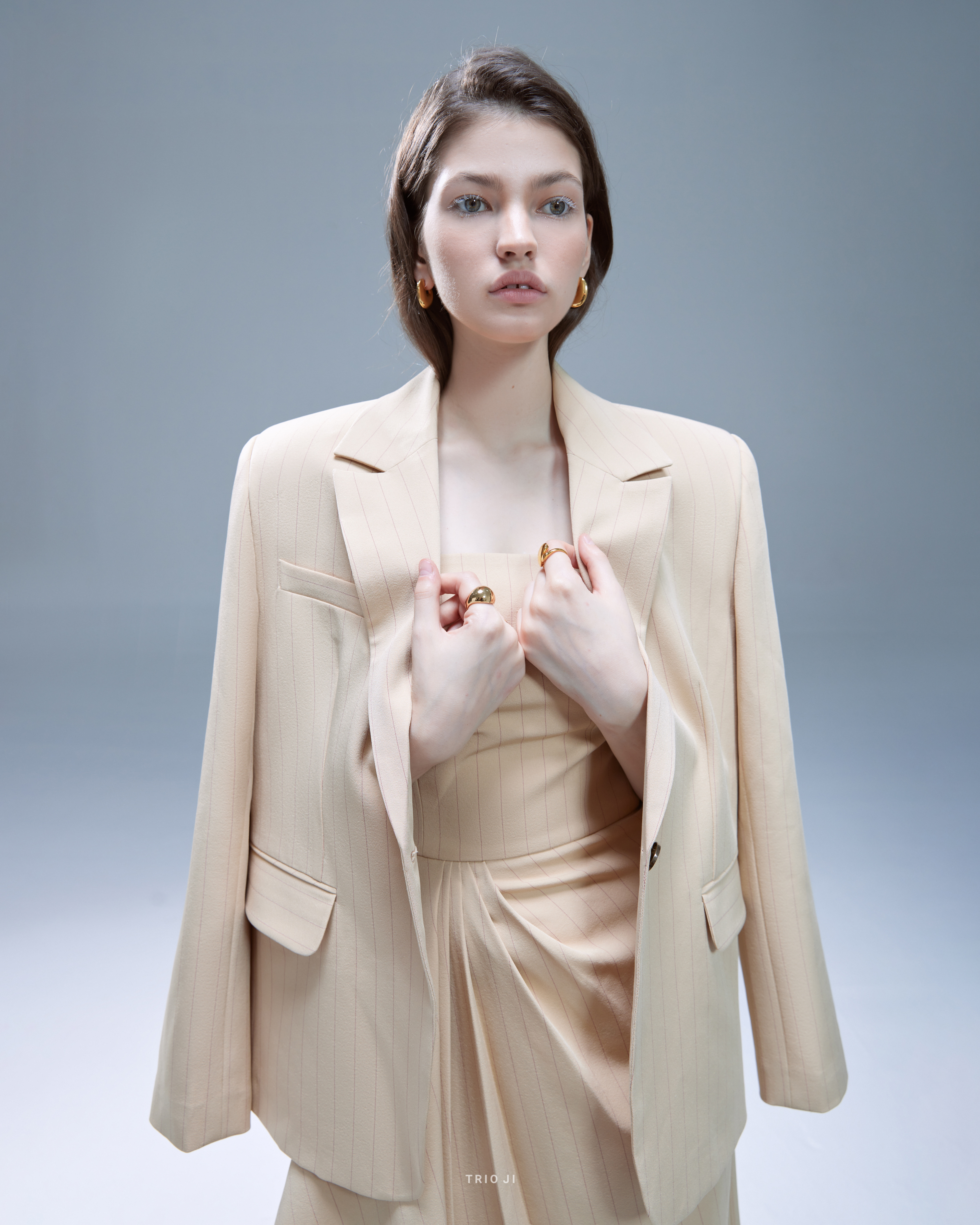 AURORA Dress_thumbnail_4