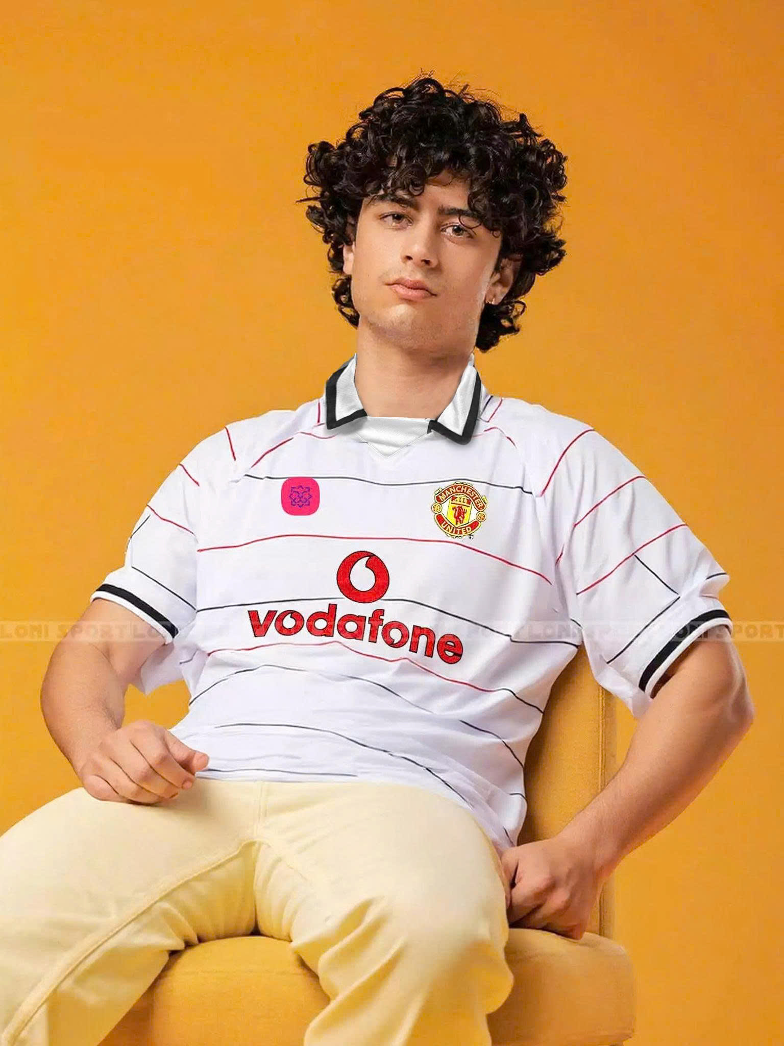 Áo Retro MU sân khách trắng 2003/2004