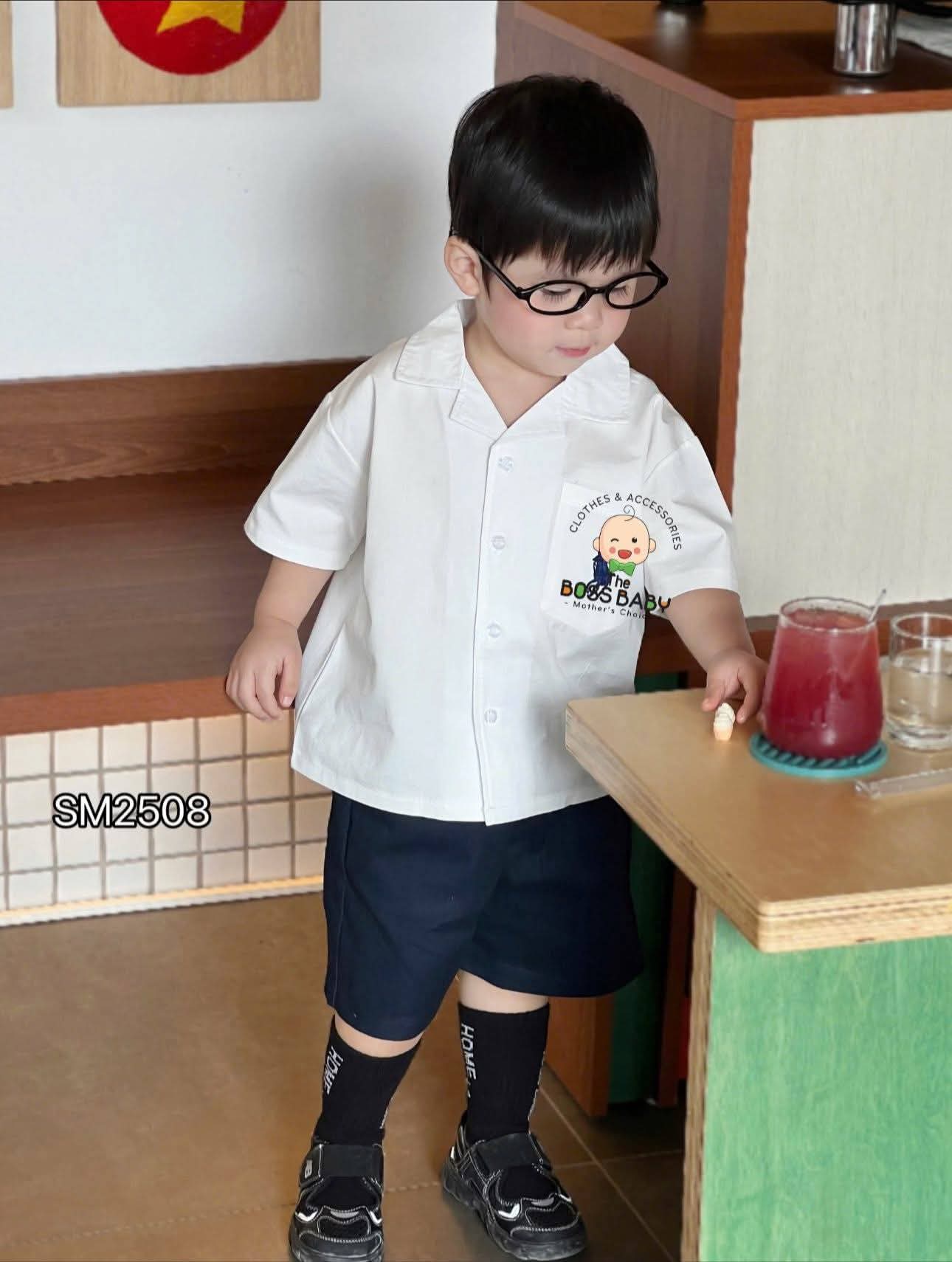 Áo sơmi trắng túi ngực áo in logo_thumbnail_1