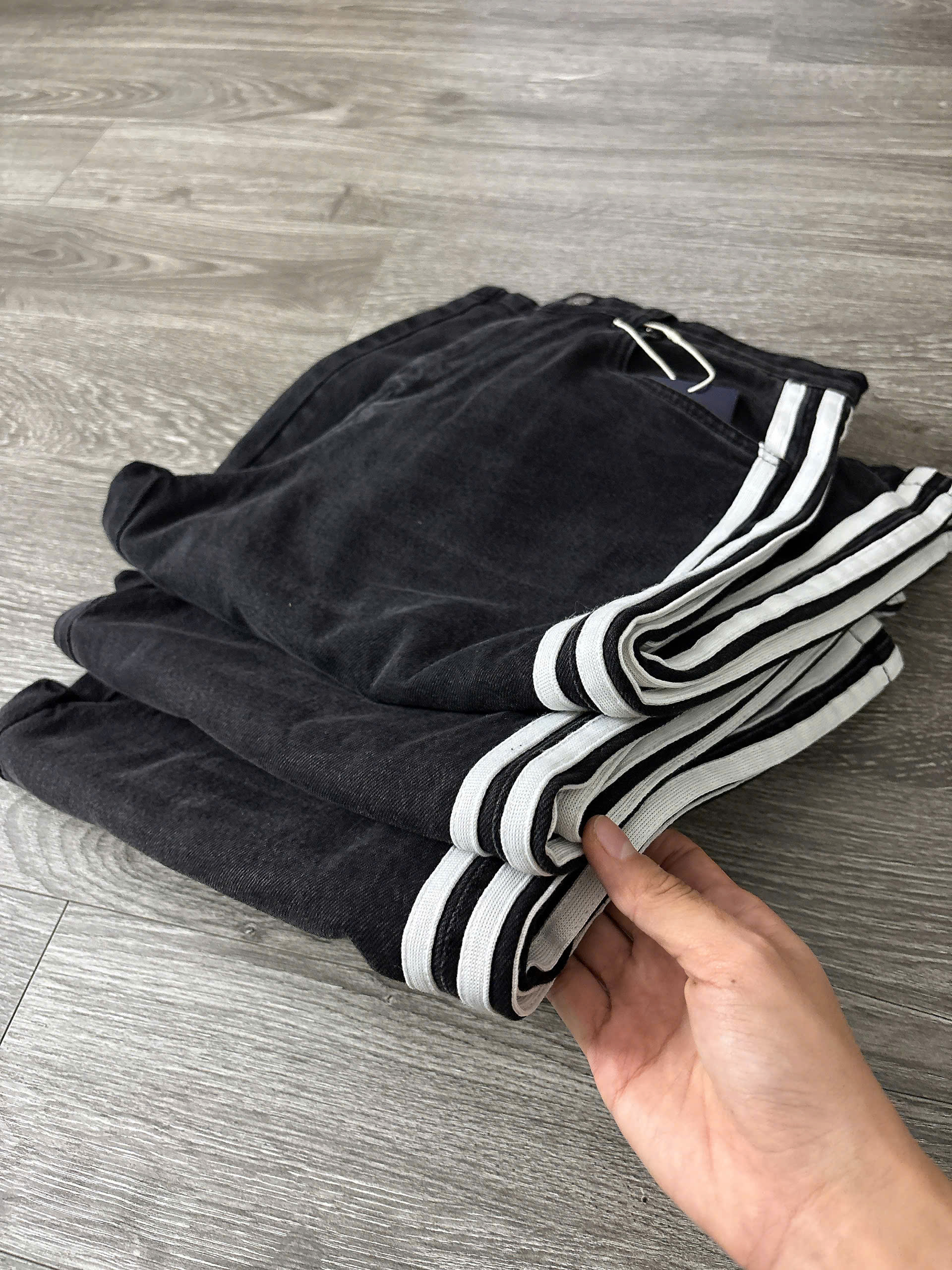 Q330 QUẦN JEAN NGỐ_thumbnail_9