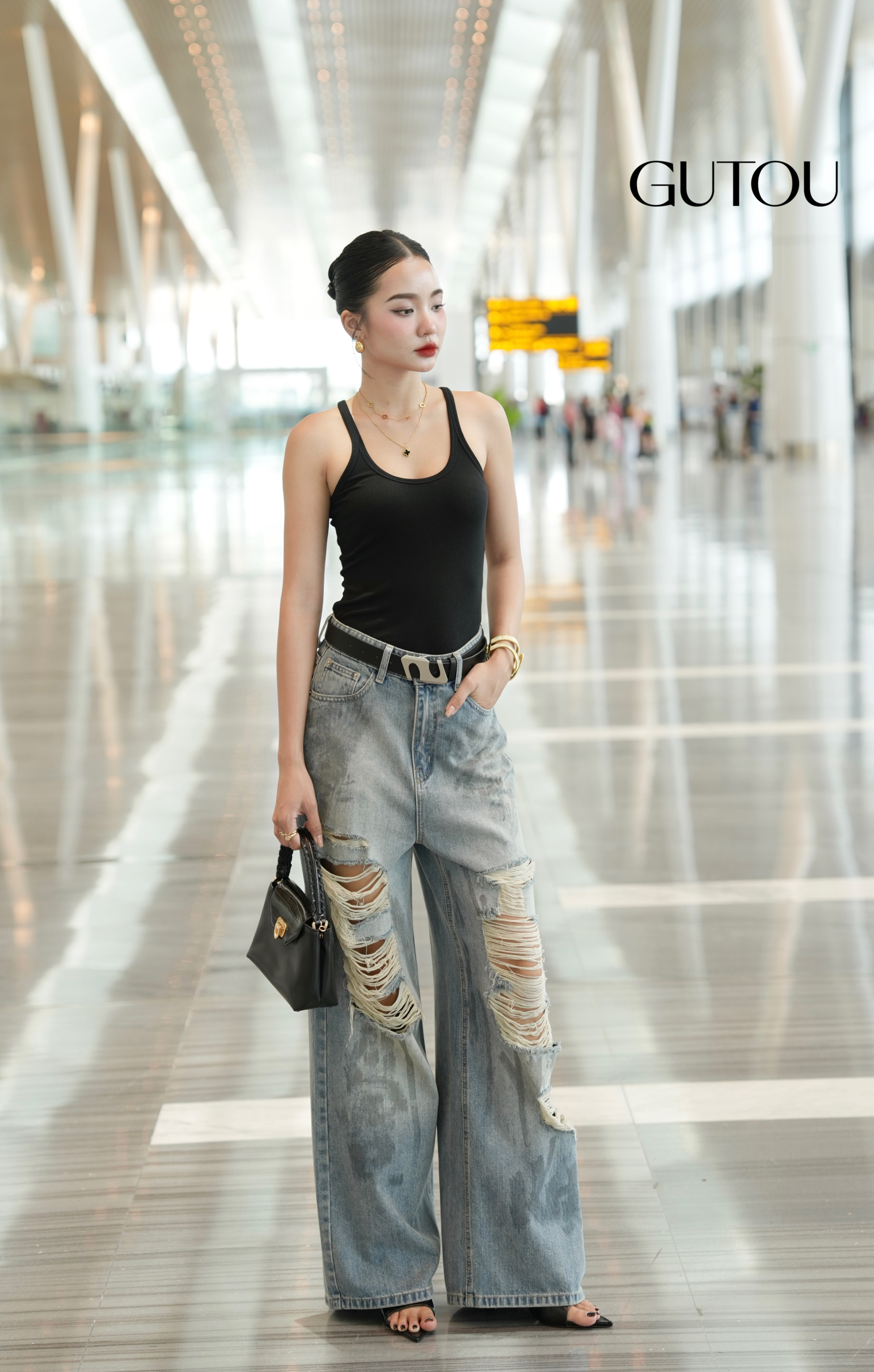 [ GUTOU ] Quần Jean Suông Rách Gối Rock Chic