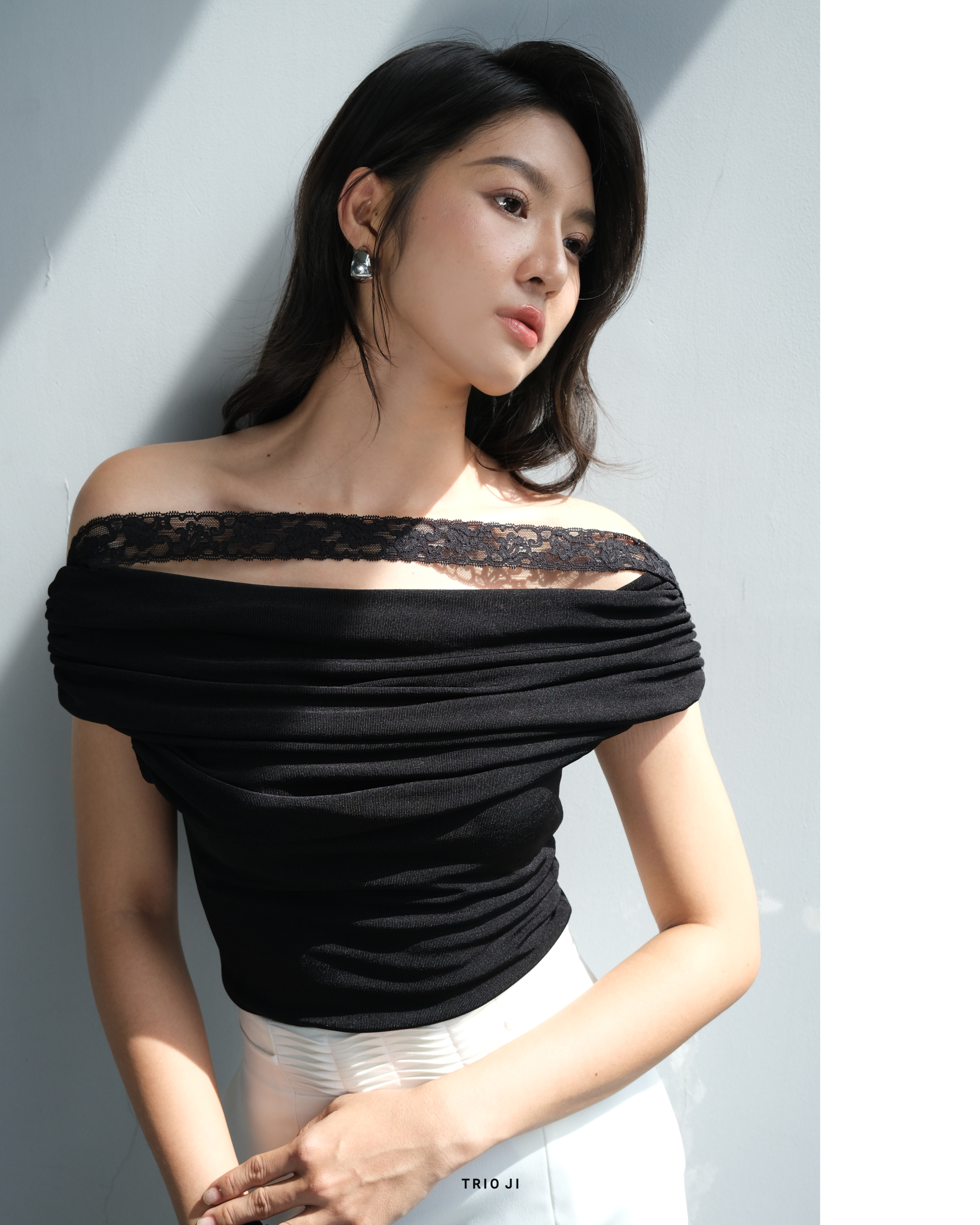 HELEN Top_thumbnail_6