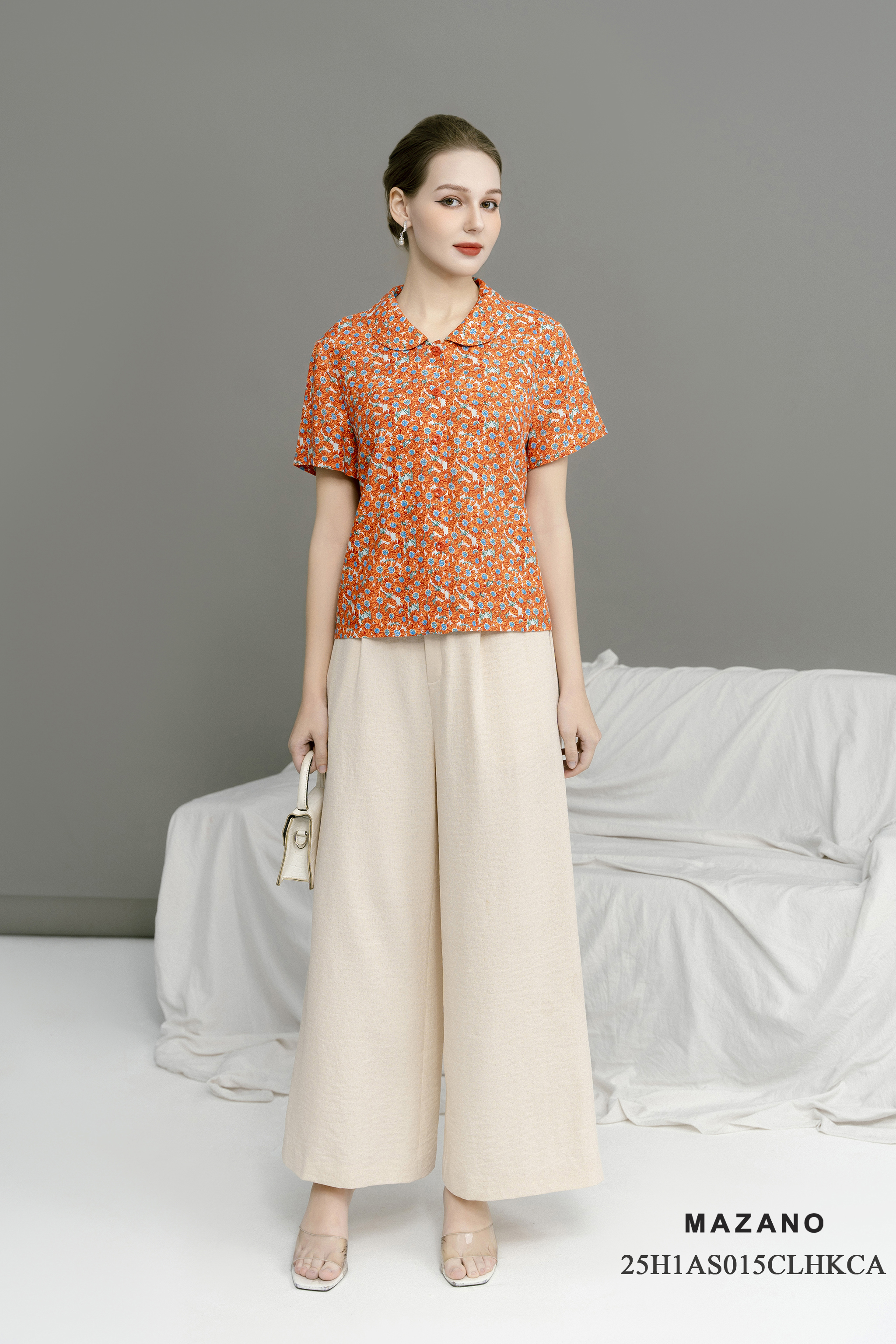 Áo top suông cài khuy Họa tiết hoa cách điệu Cổ bẻ Tay ngắn Dài dưới eo