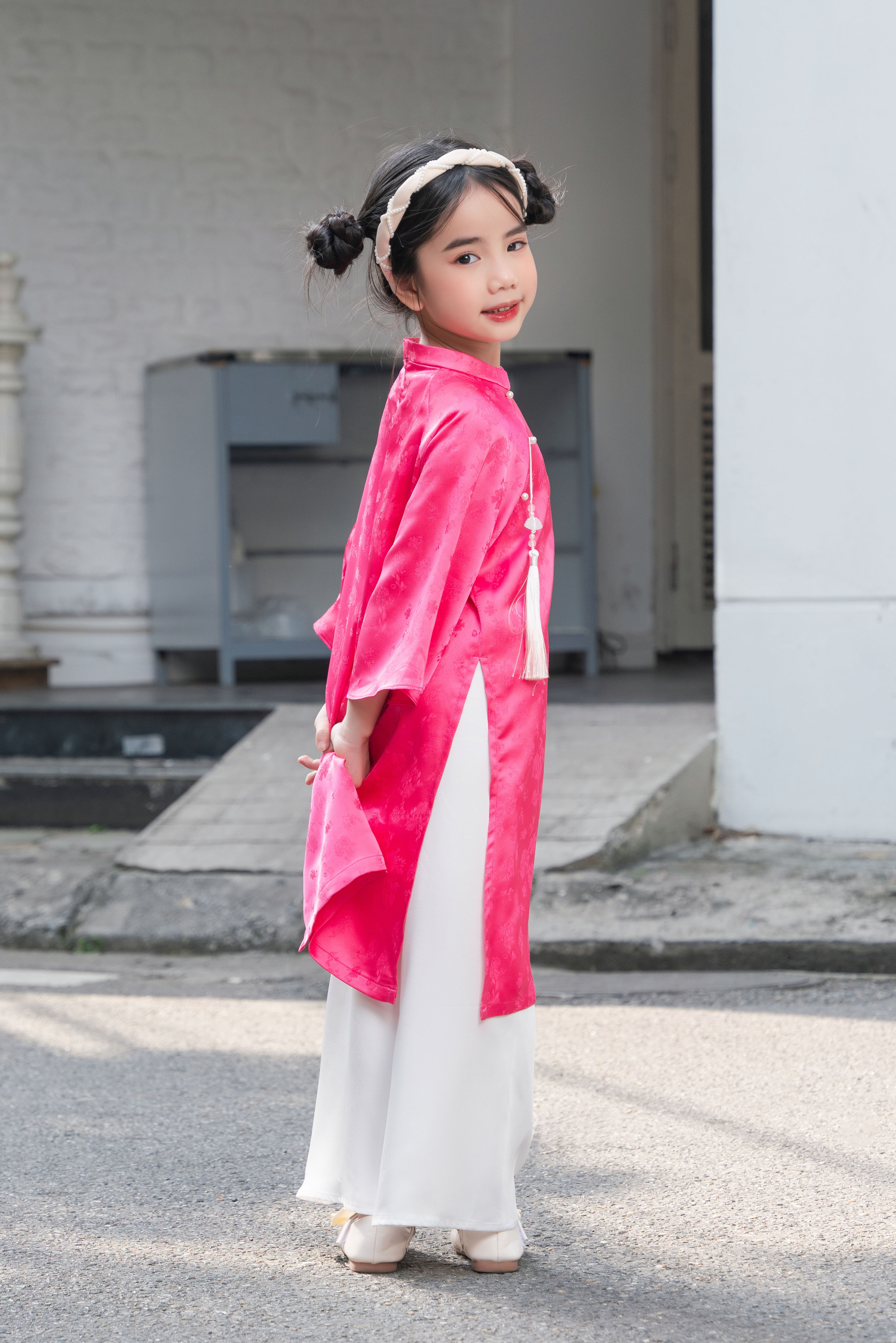 Áo dài Cẩm Mịch bé_thumbnail_6