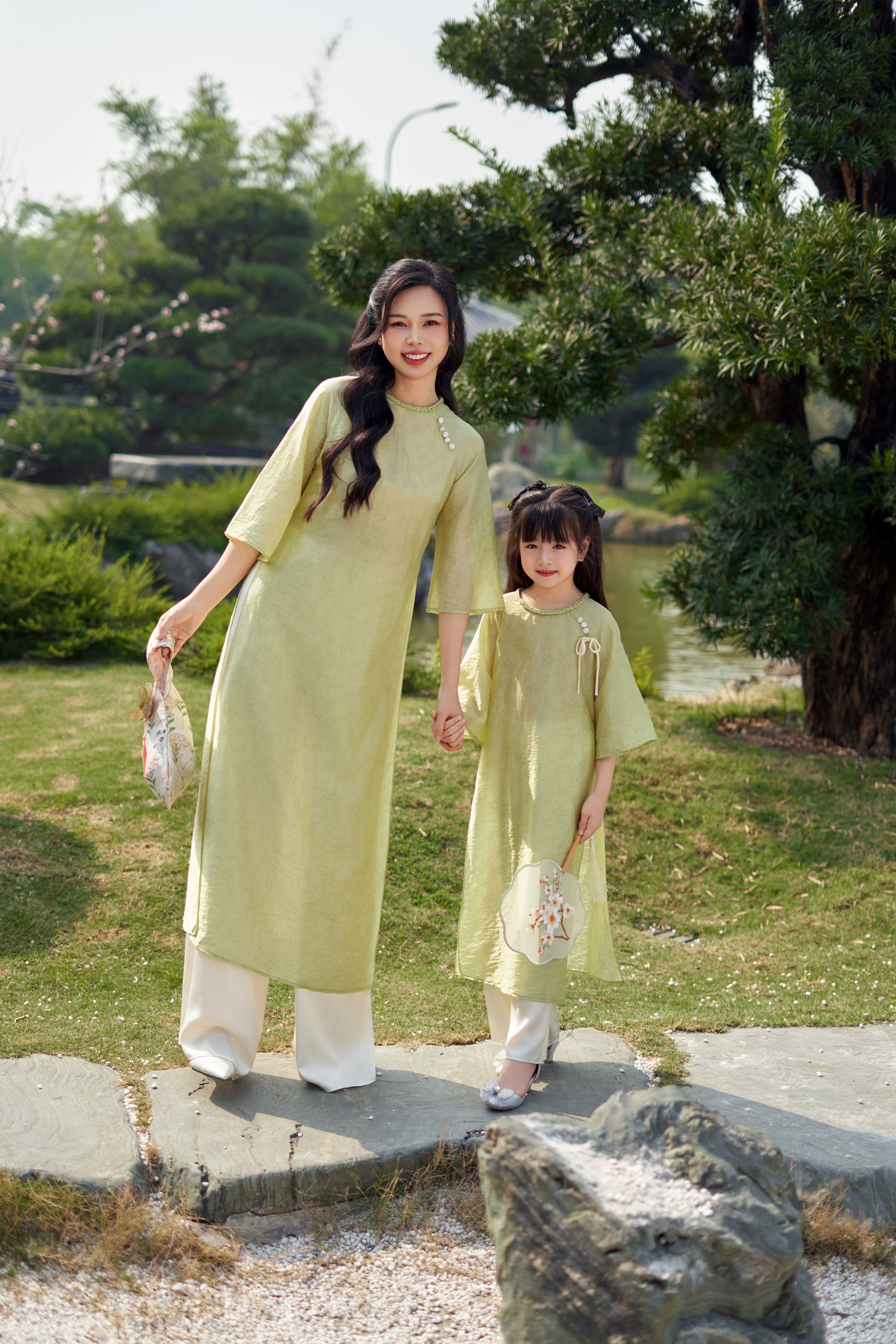 Áo Dài Thiên Di Mẹ