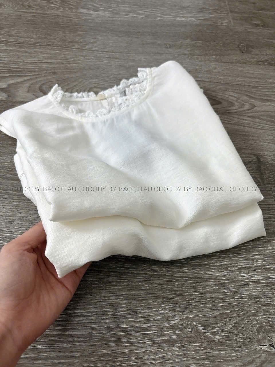 U7 ÁO TRẮNG KIỂU_thumbnail_6