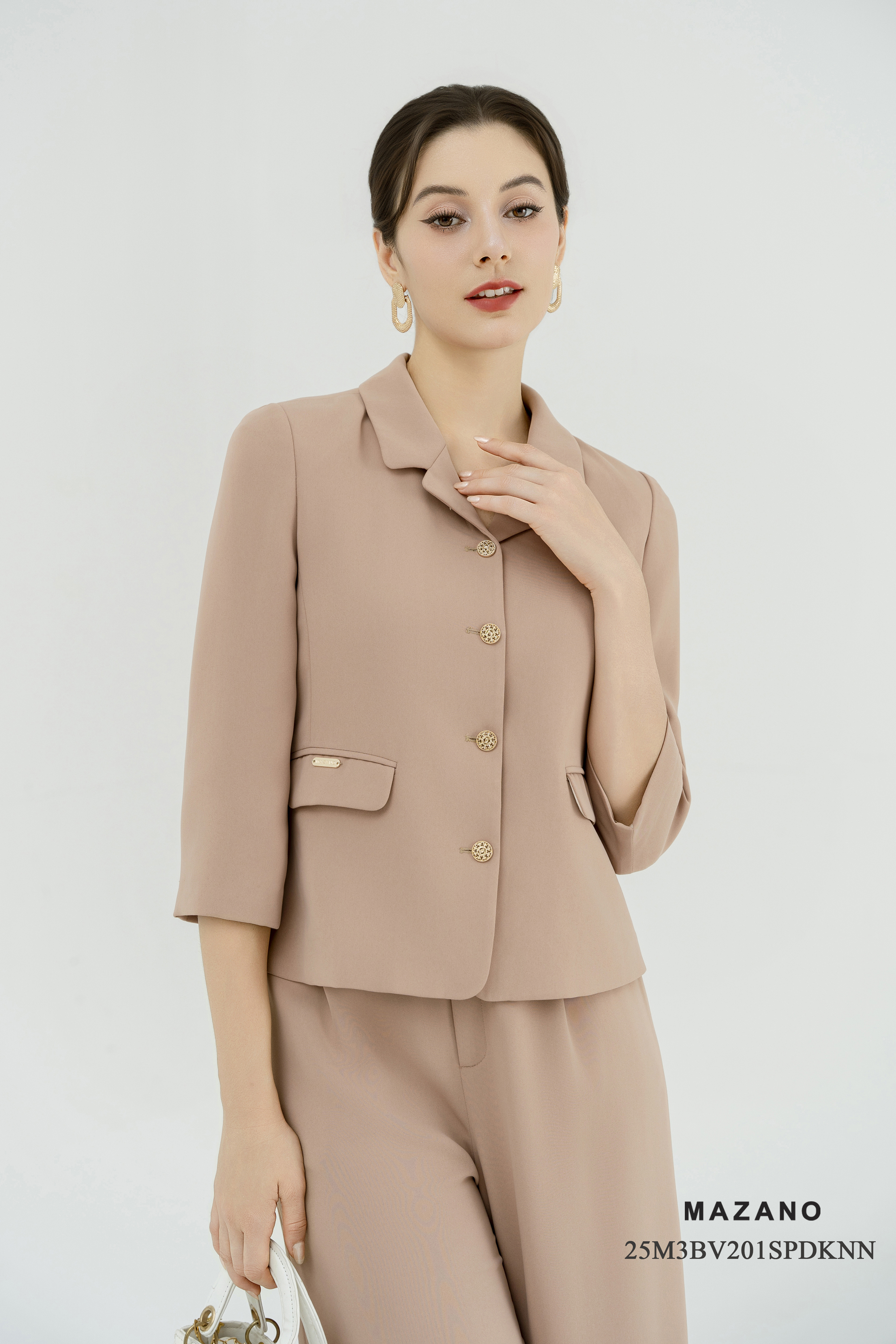 Bộ vest Áo và quần suông Vải tuytsi Cổ 2 ve cách điệu Tay lỡ Dài áo qua eo, Quần dài đến mắt cá_thumbnail_3