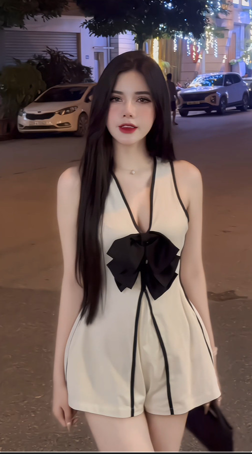 jum viền nơ đen