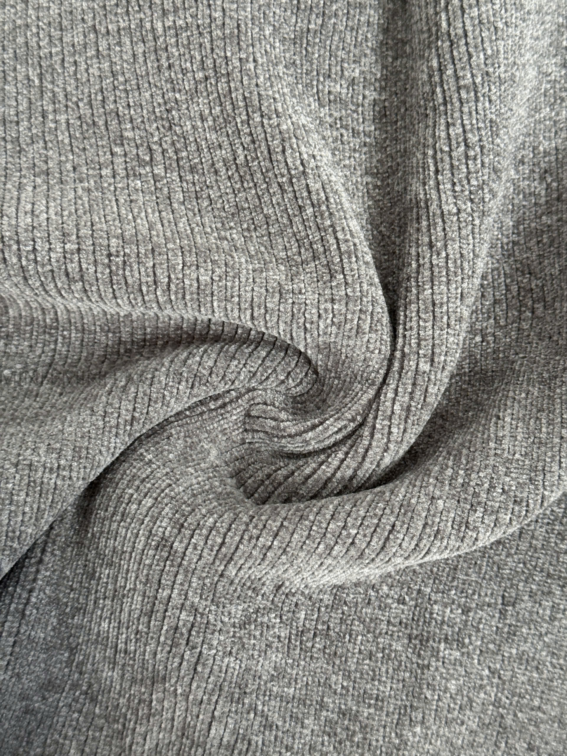 AO LEN PULL & BEAR_thumbnail_12