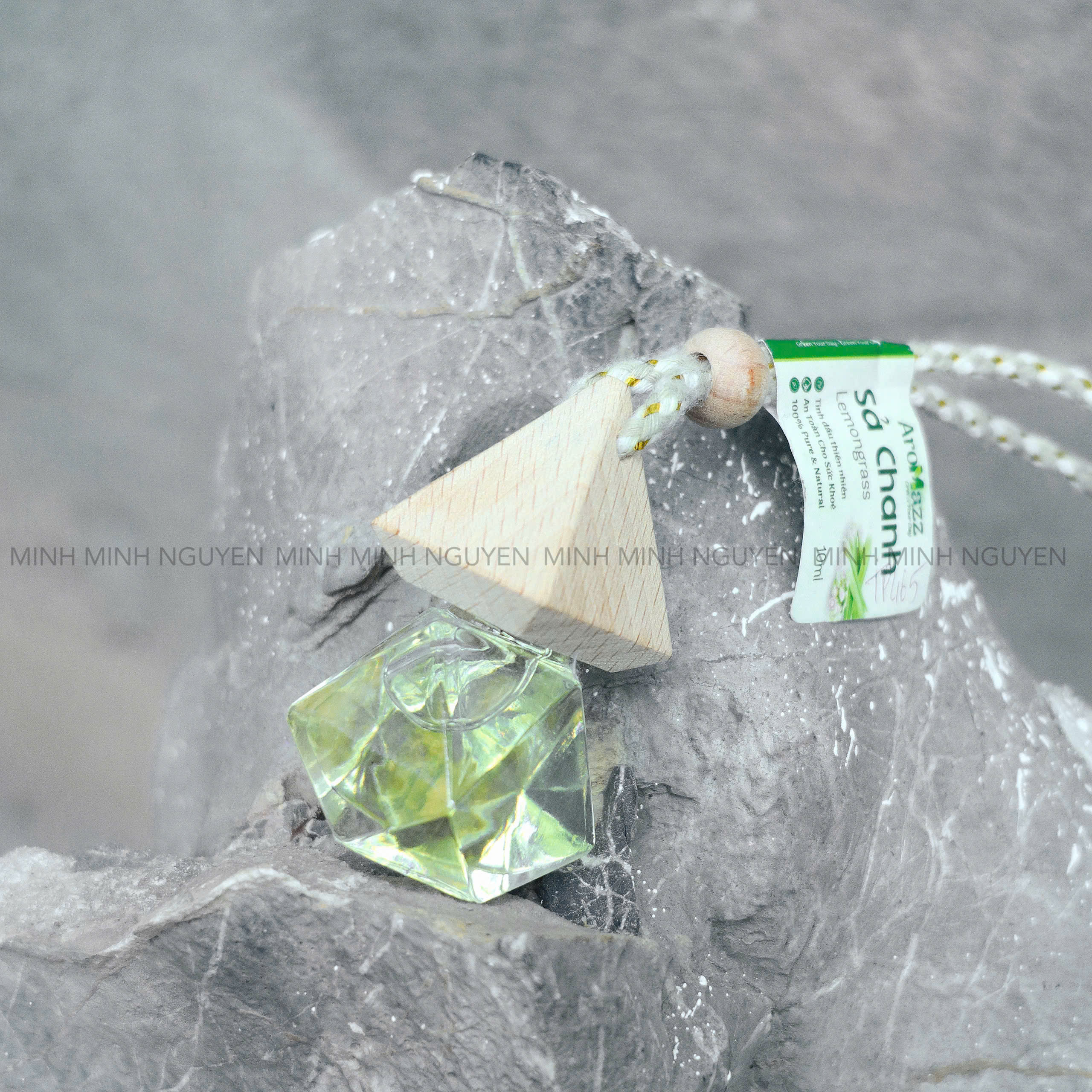 Combo 3 Lọ Xịt Tinh Dầu Thiên Nhiên Treo Xe_thumbnail_9
