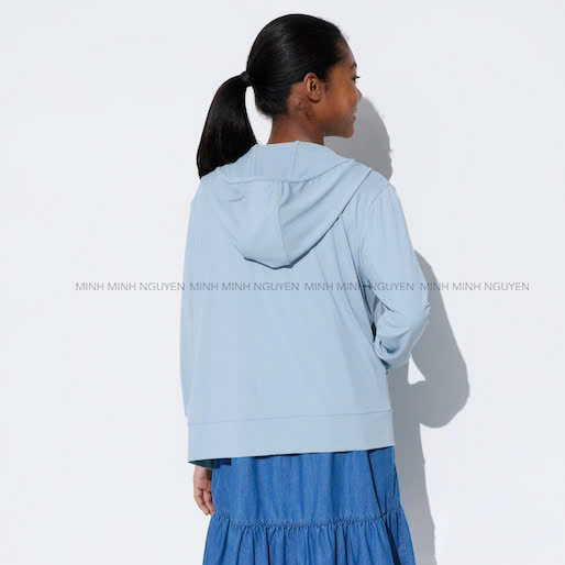 AO KHOAC BE UNIQLO_thumbnail_3