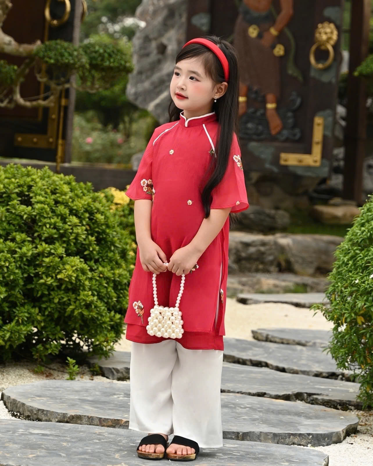 AD24014 Aó dài Linh Hoa Tuyết Mai