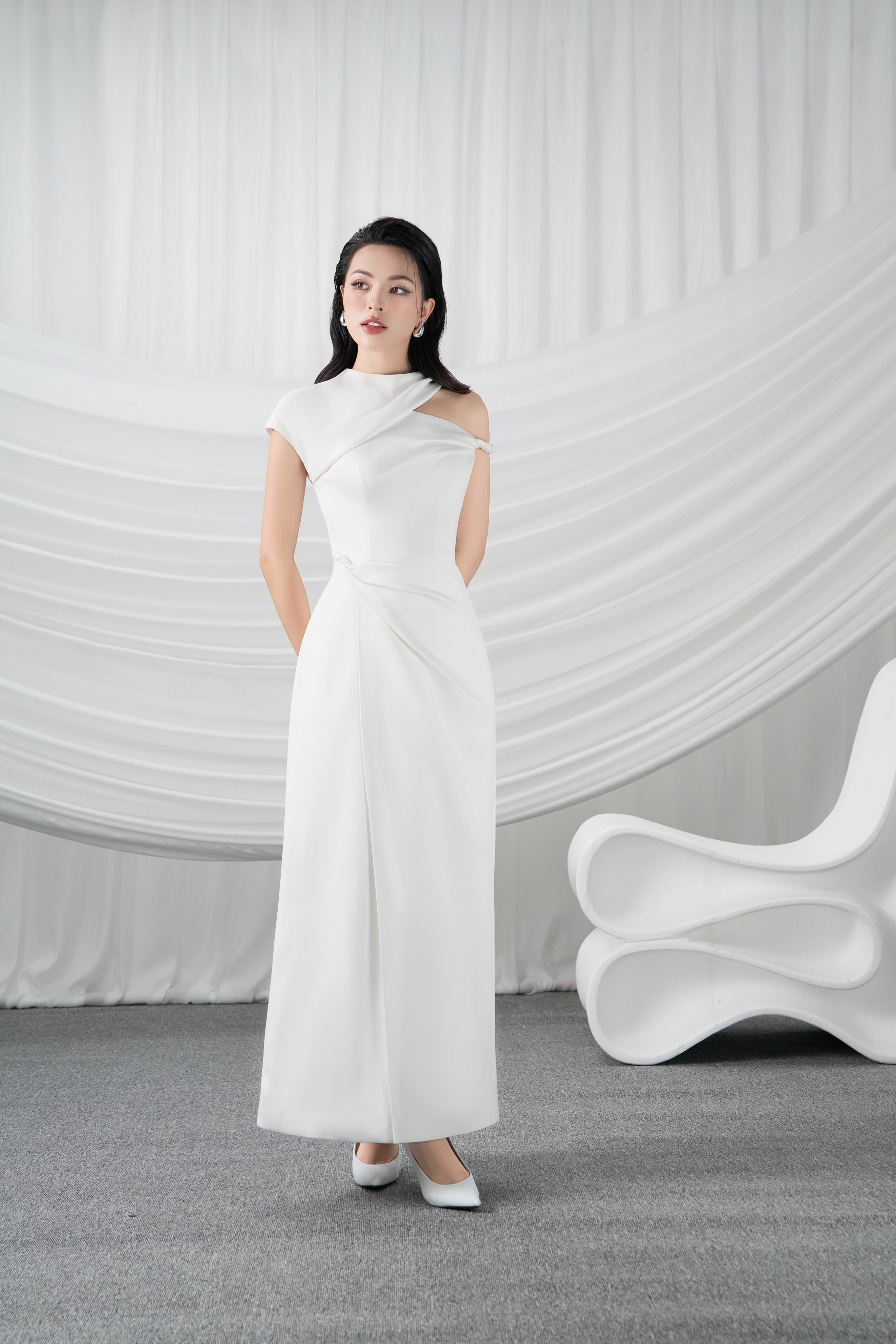 White Sander Dress_thumbnail_3