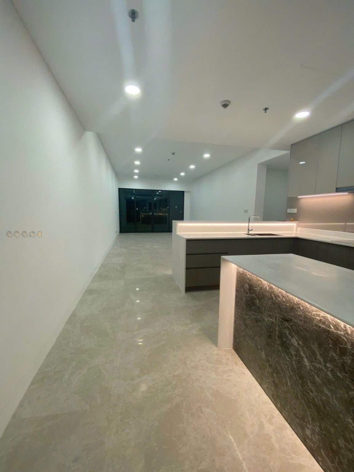 CHỐT 𝐃𝐄𝐀𝐋 𝐇𝐎̛̀𝐈 Đ𝐎́𝐍 Đ𝐀̂̀𝐔 𝐒𝐎́𝐍𝐆 𝐋𝐎̛́𝐍 Đ𝐀̂̀𝐔 𝐓𝐔̛ 𝐓𝐀̣𝐈 𝐓𝐇𝐔̉ 𝐓𝐇𝐈𝐄̂𝐌_ 𝐓𝐇𝐄 𝐑𝐈𝐕𝐄𝐑 𝐓𝐇𝐔̉ 𝐓𝐇𝐈𝐄̂𝐌_𝟒 𝐏𝐇𝐎̀𝐍𝐆 𝐍𝐆𝐔̉_thumbnail_7