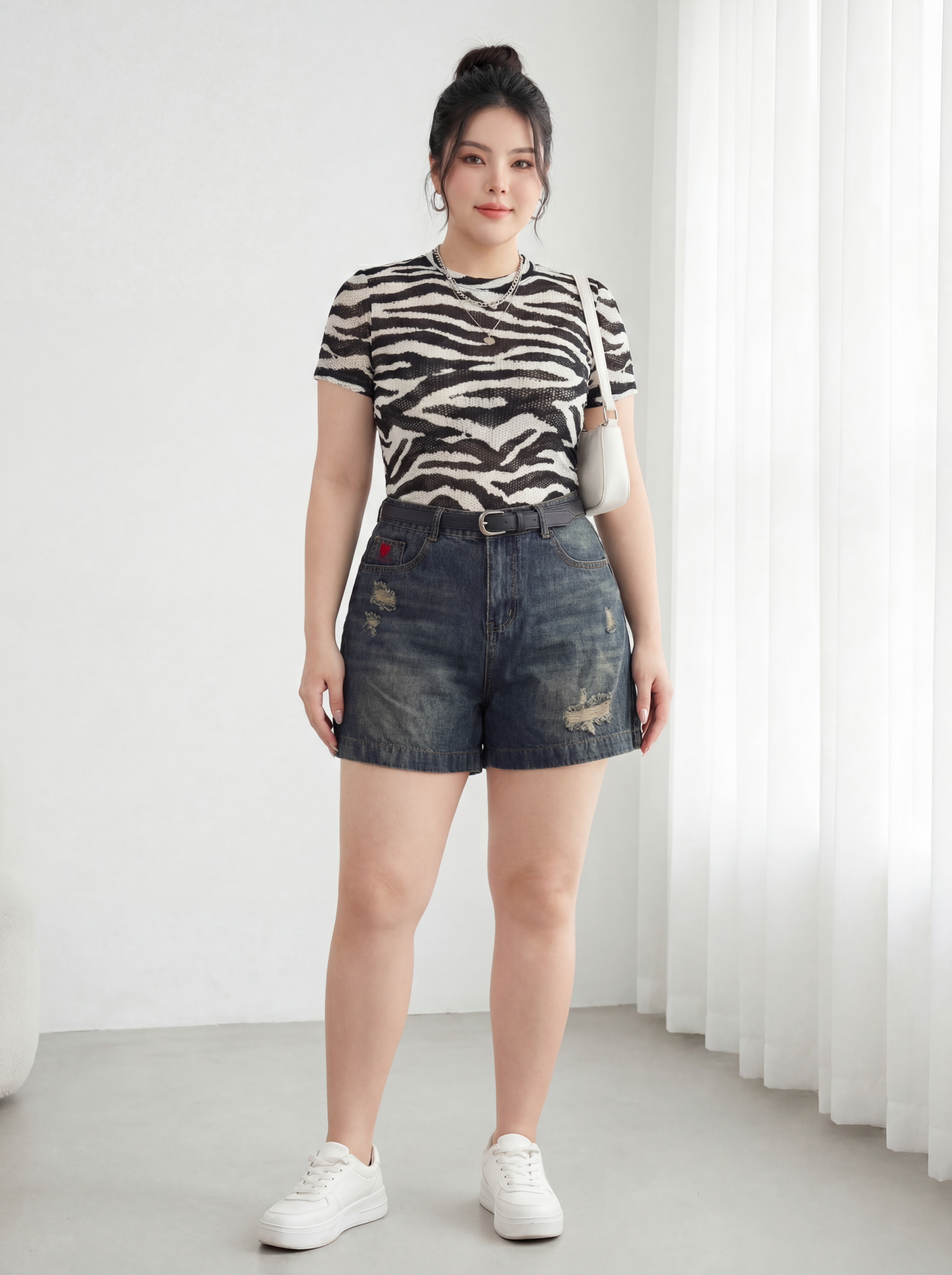 Quần short jean lửng rách thêu trái tim bigsize QSJ55 dành cho nàng từ 55-90kg