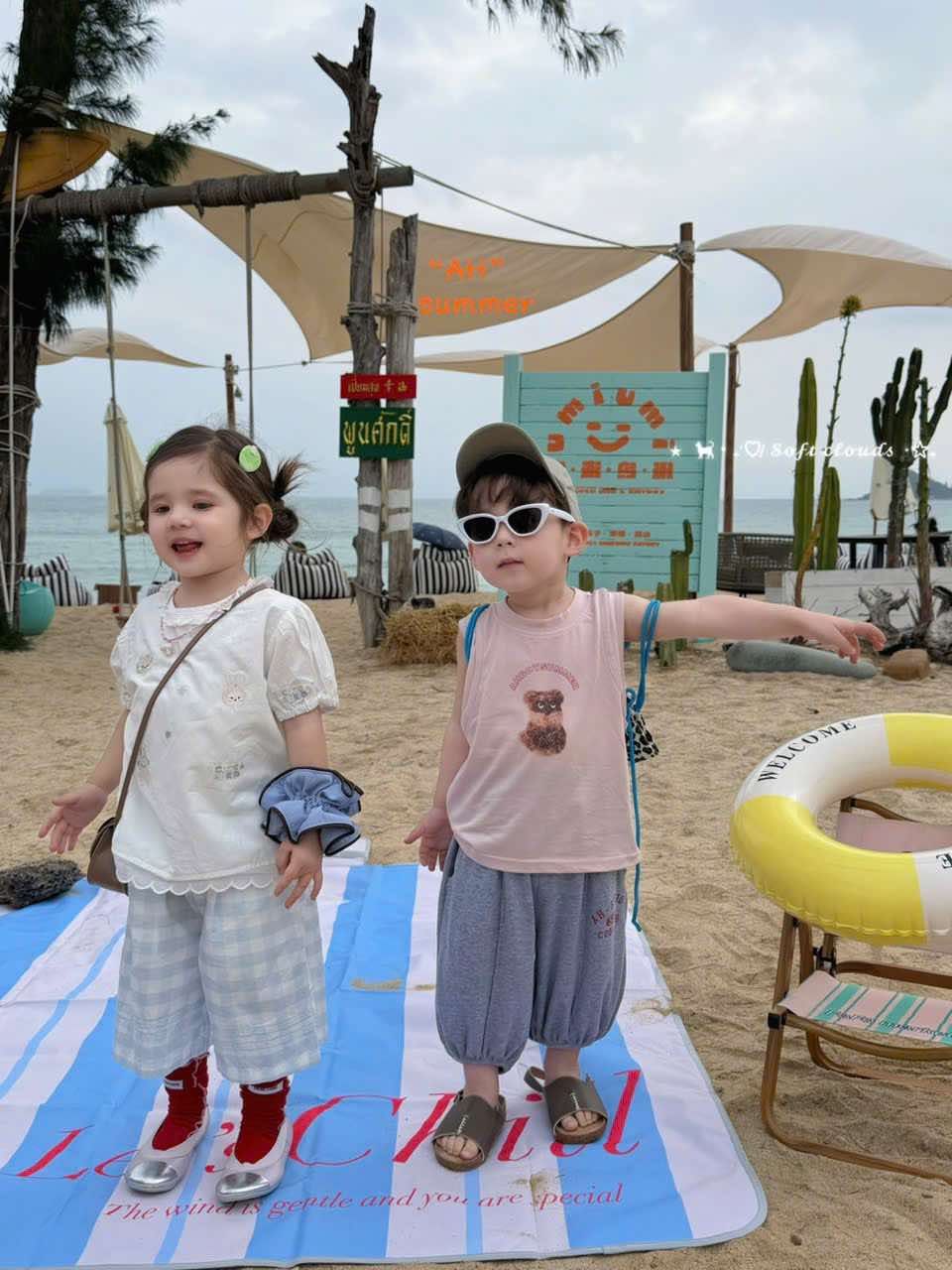 AH64 - Áo thô cộc tay thêu hình trơn màu trắng hãng AH