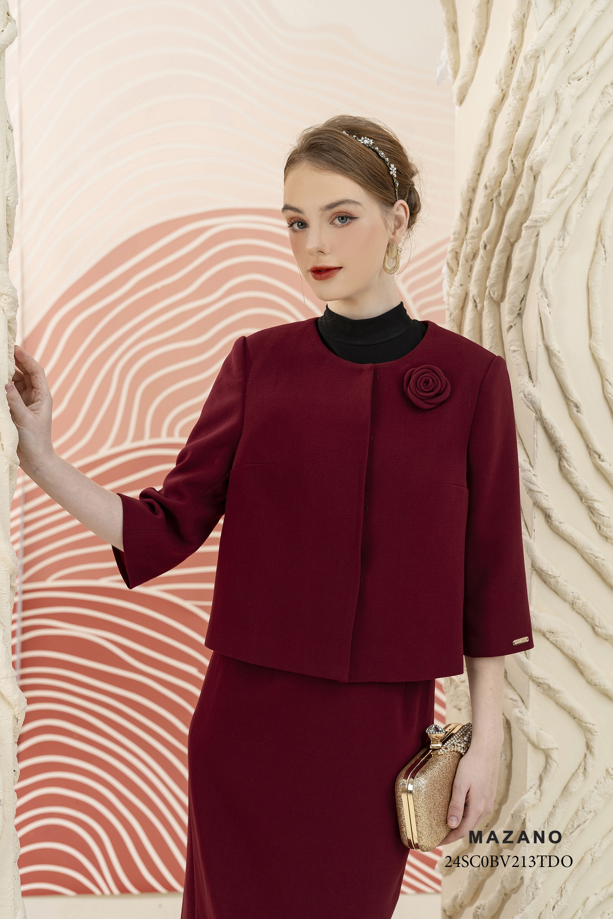 Bộ Áo khoác ngắn cổ tròn và Chân váy juyp dài vải Tuytxi len đính bông hoa_thumbnail_2