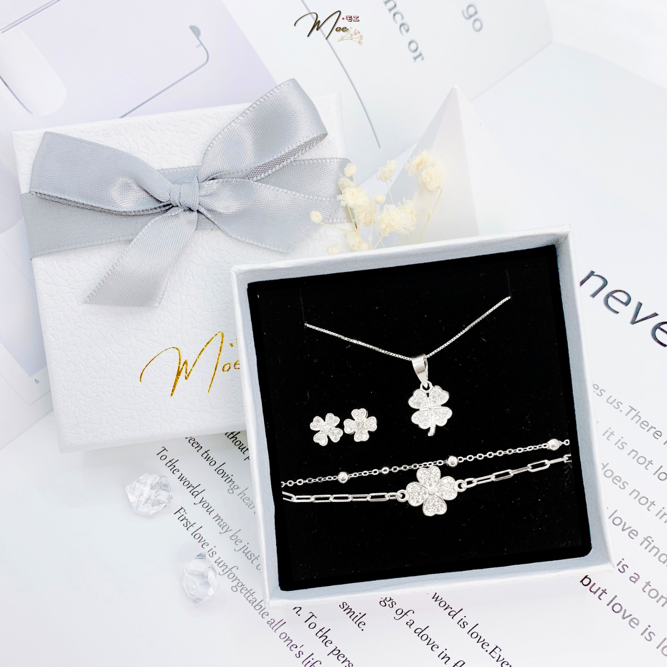 C17 - Combo Cỏ 4 lá dịu dàng