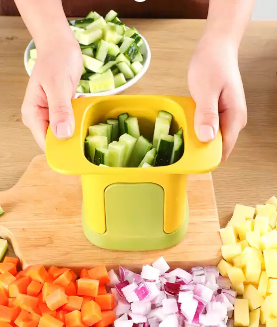 Dụng Cụ Thái Hạt Lựu