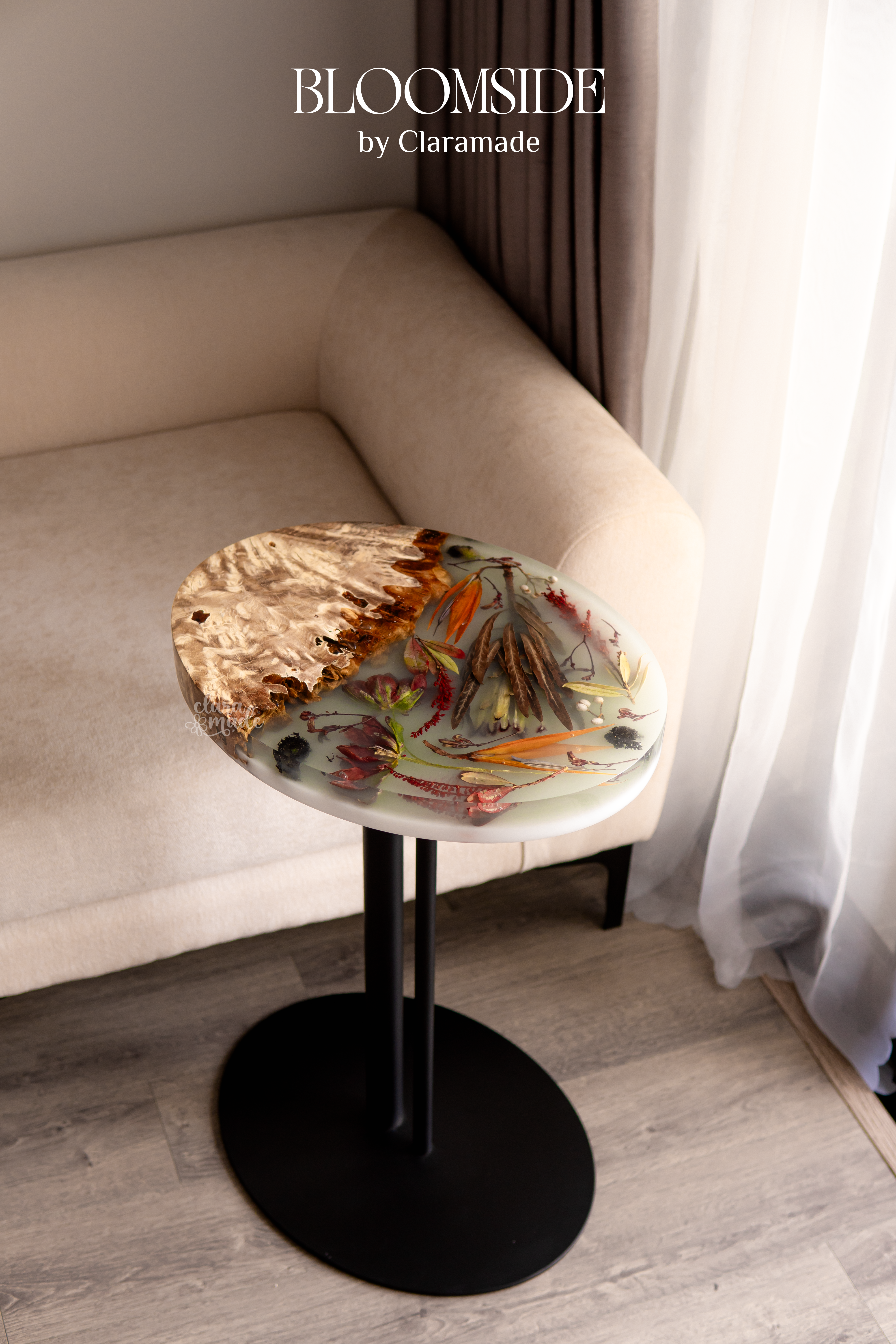 Bàn hoa khô Bloomside