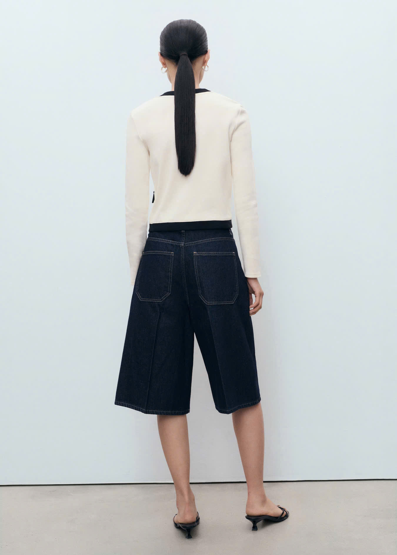 A820 ÁO CADIGAN TRẮNG_thumbnail_6