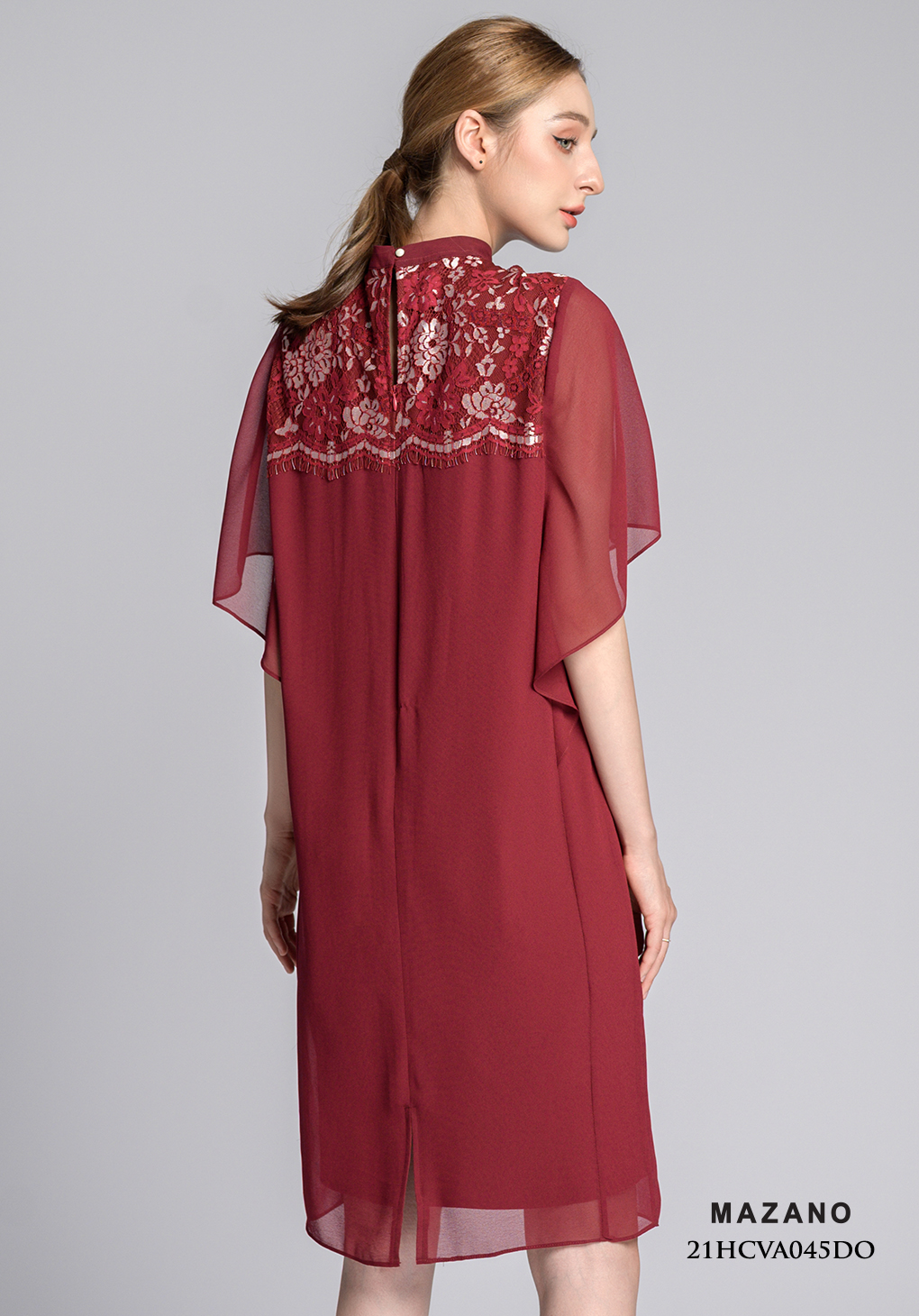 Váy đỏ suông phối ren cách điệu_thumbnail_3