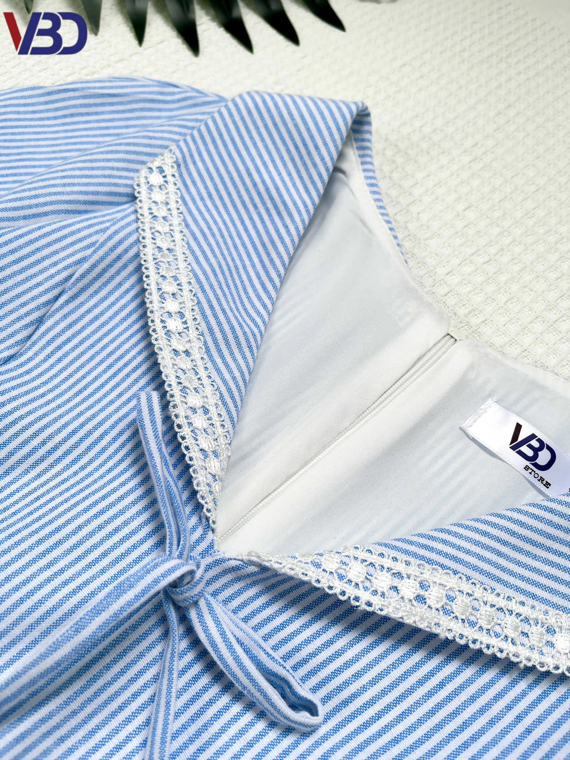 Đầm cổ phối ren kiểu bigsize DA173 dành cho nàng từ 55-95kg_thumbnail_4