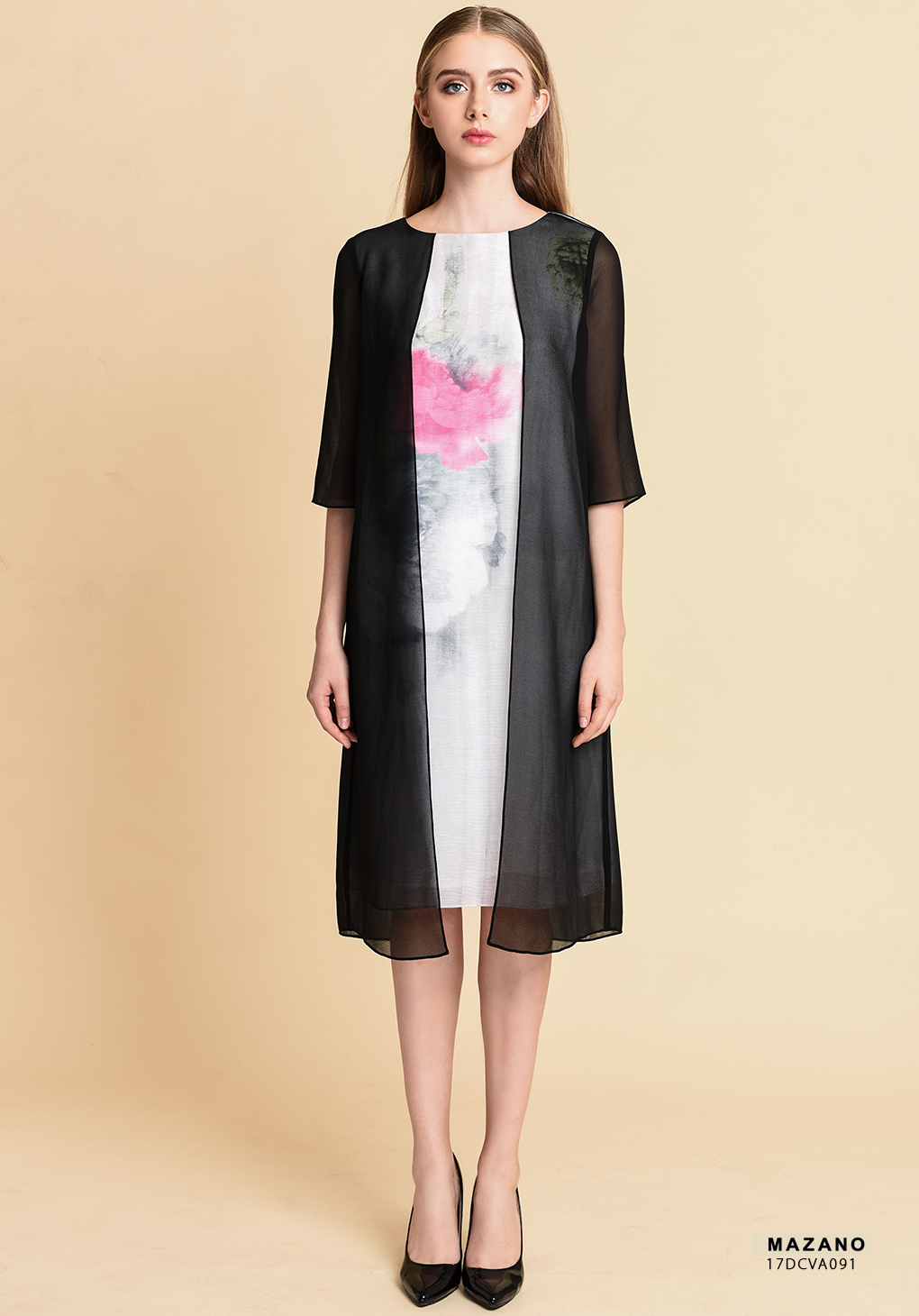 Váy phủ hoa hồng nhòe