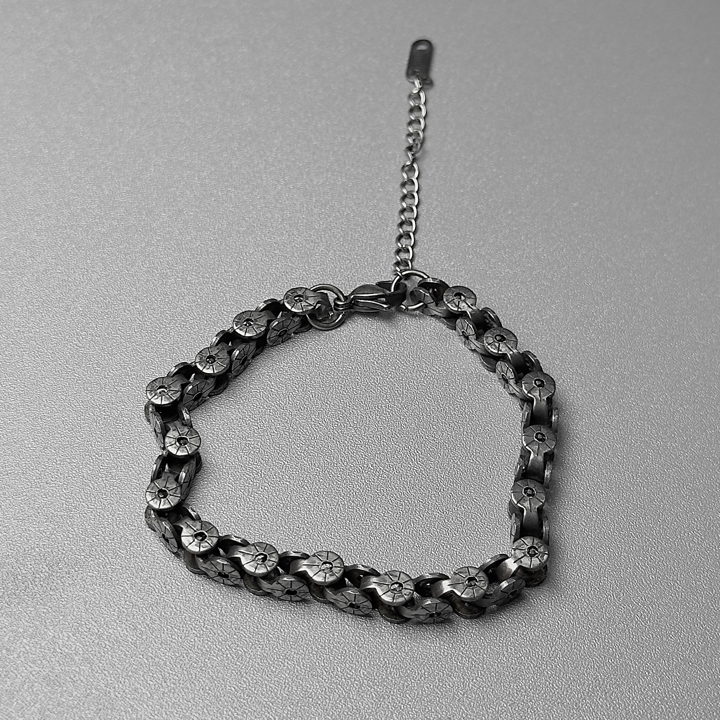 Hades' Bind_thumbnail_3