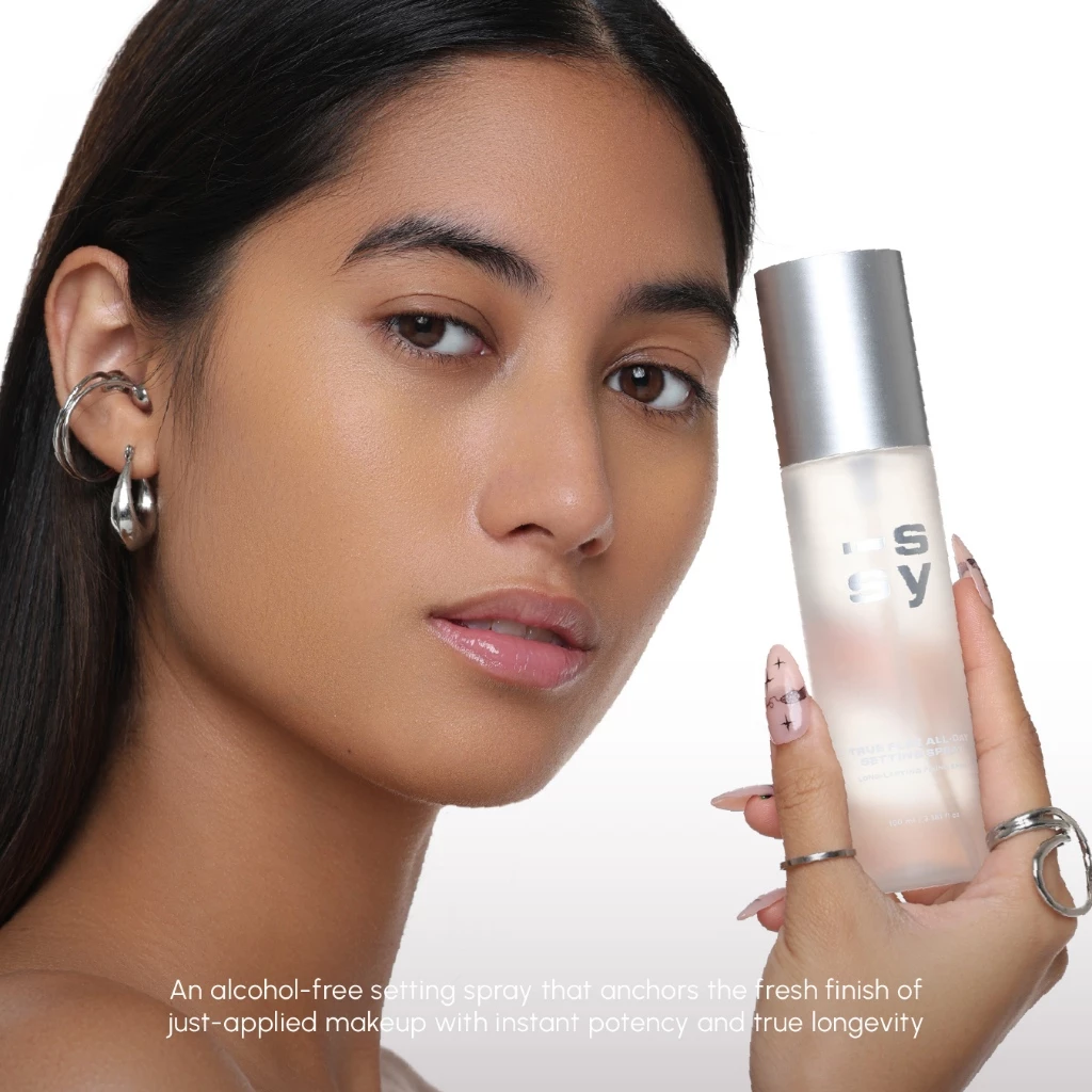 Issy True Flex All-Day Setting Spray_thumbnail_2