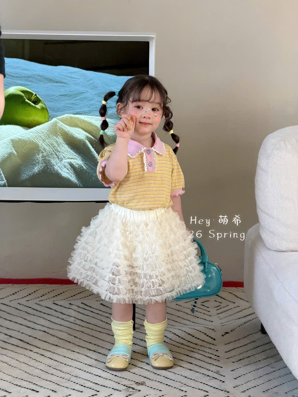 D212 - Chân váy voan nhiều tầng màu trắng hãng HMX