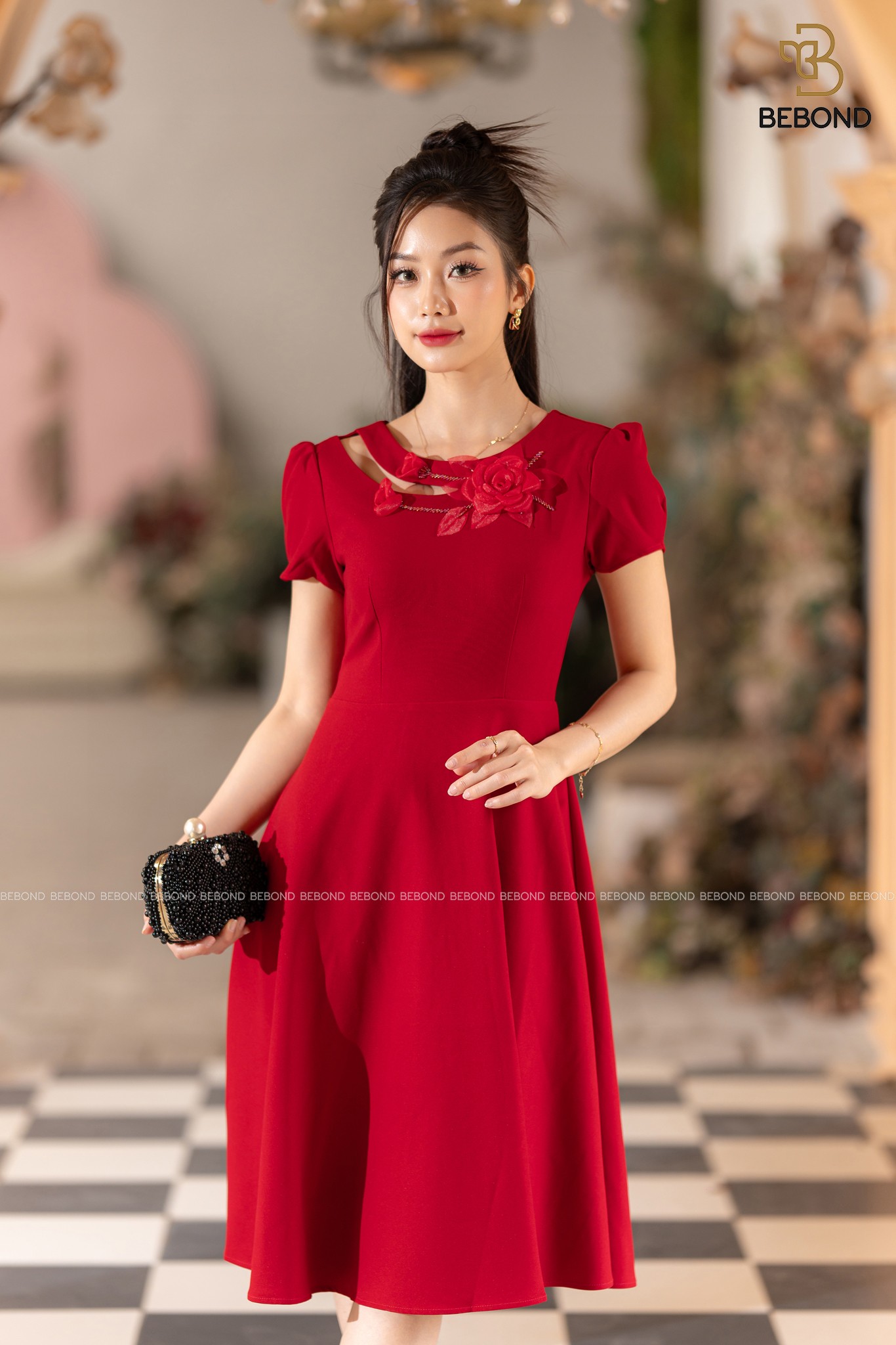 Váy cutout màu đỏ nhung- KELLY_thumbnail_2