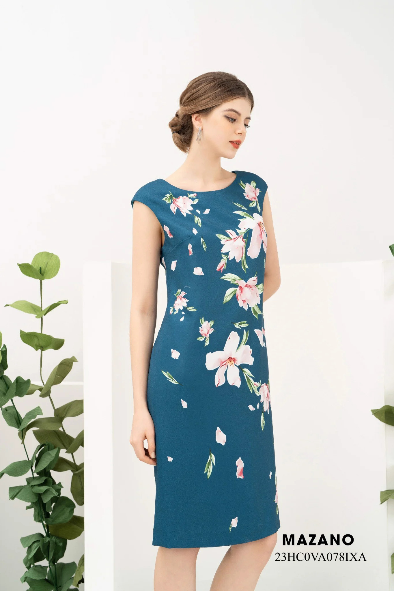 Đầm suông xanh họa tiết hoa huệ tây_thumbnail_2