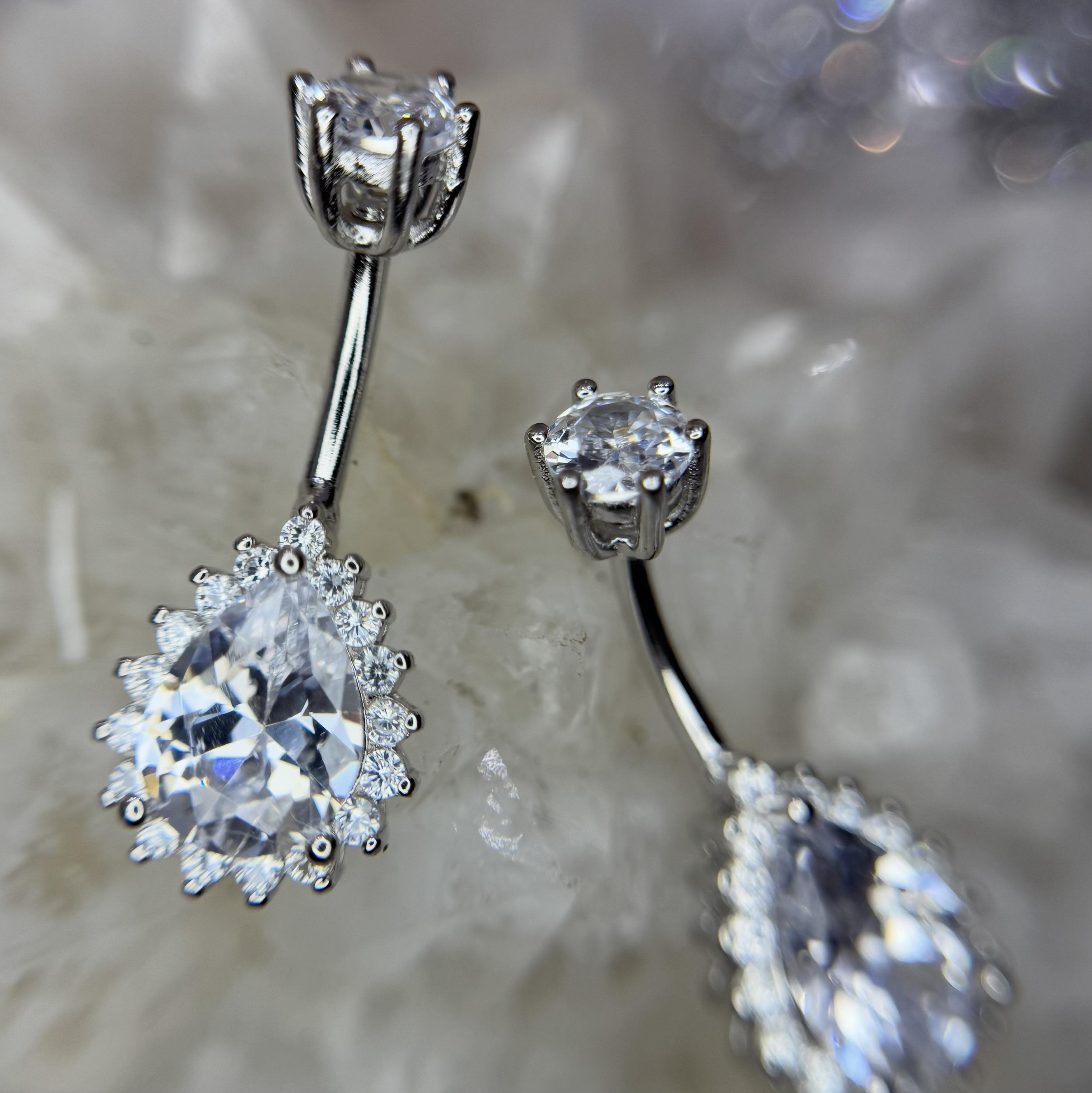 rốn bạc xi bạch kim đá chấu hình thoi viền kim cương _thumbnail_1