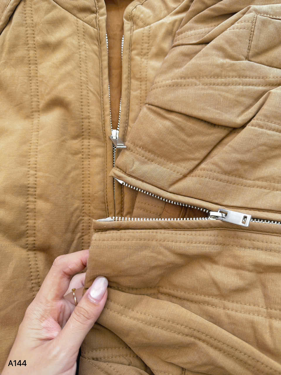 A144 ÁO KHOÁC NÂU  (CÓ CHIP)_thumbnail_2