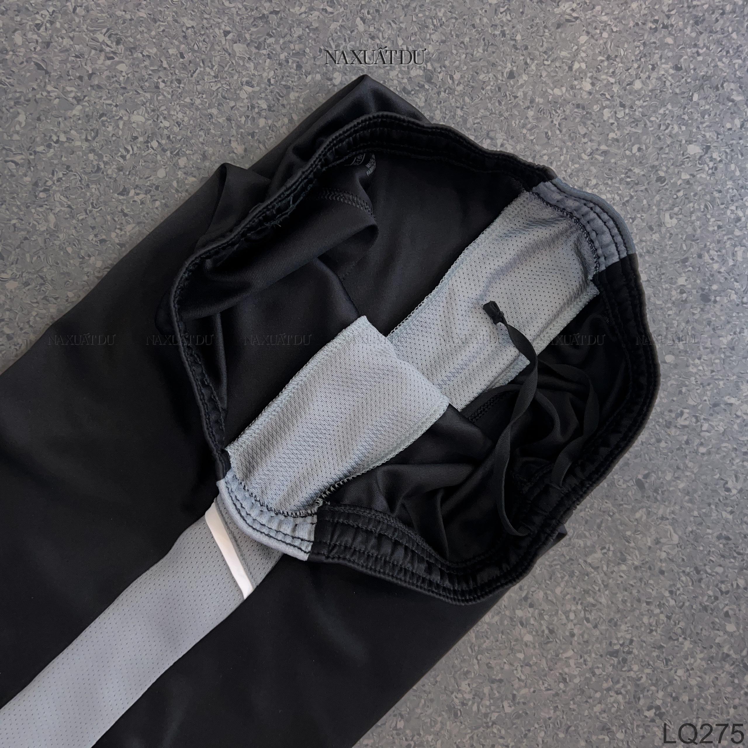 Set 2 quần đùi bé 