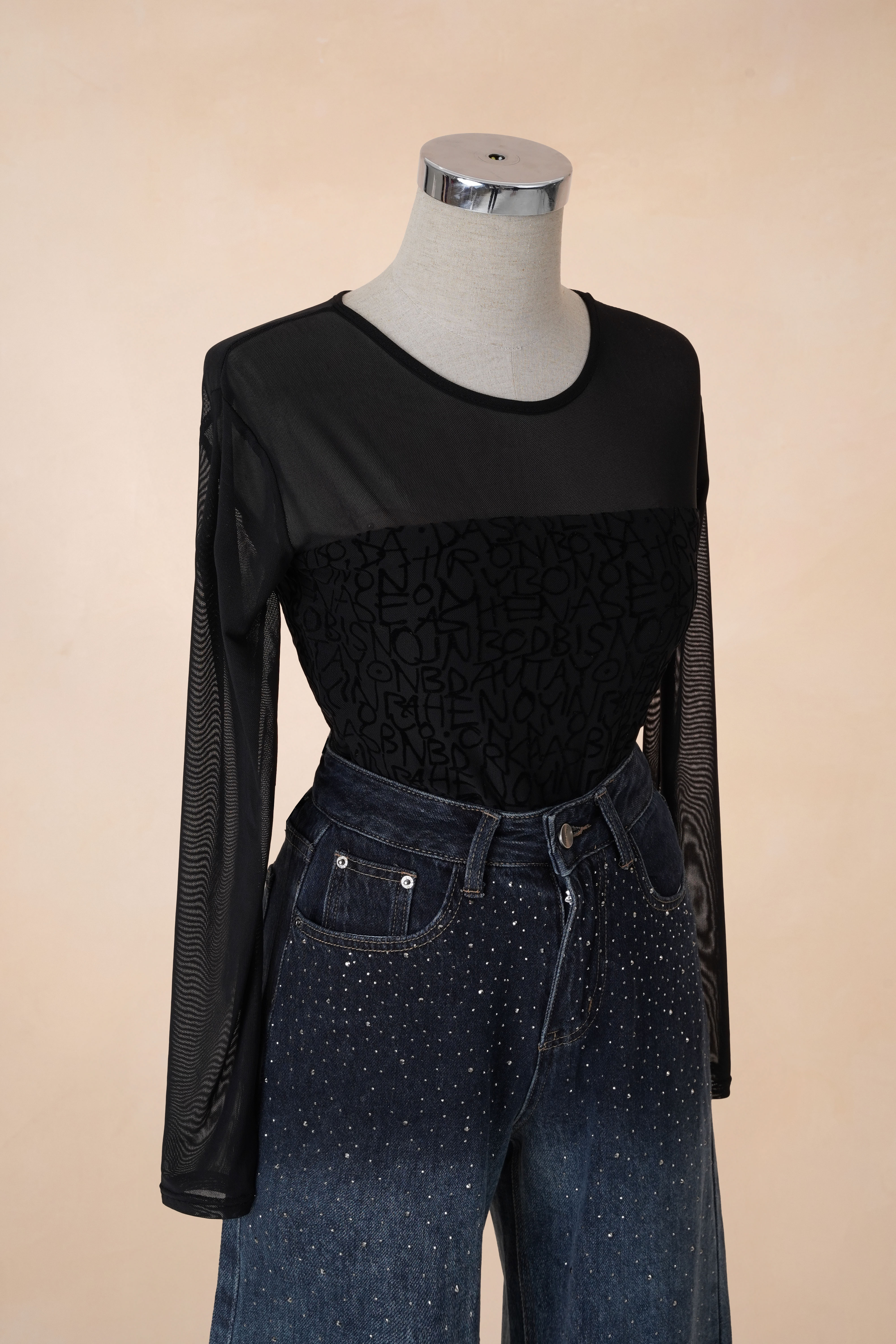 Áo Chữ Phối Lưới_thumbnail_2