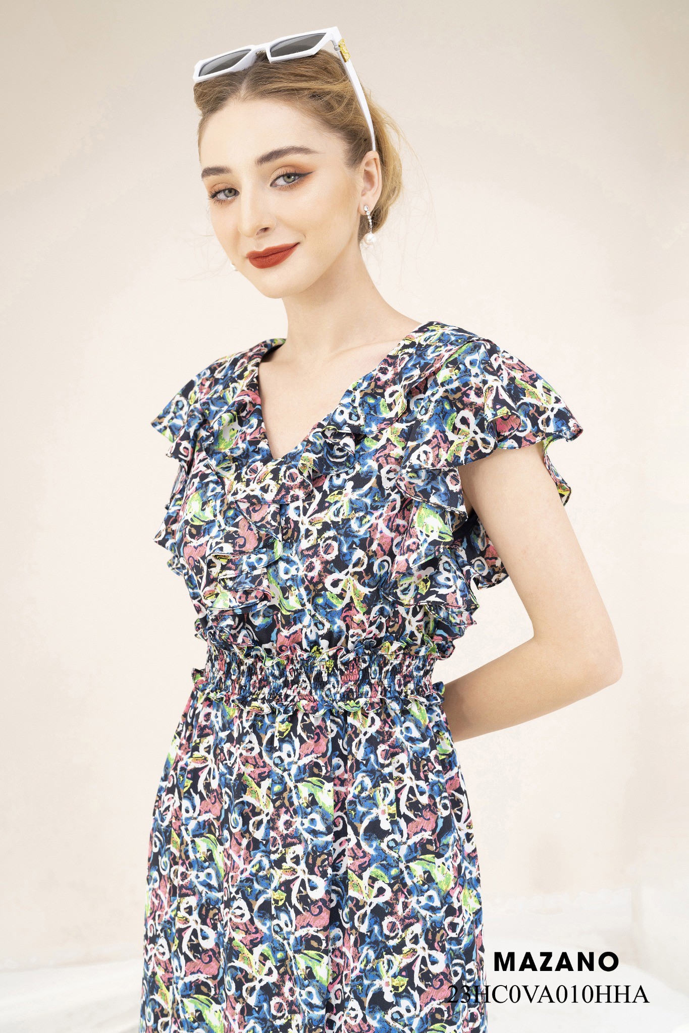 Váy Đầm Ôm phối bèo Vải thô mỏng Họa tiết hoa nhí Cổ V Tay ngắn cách điệu Dài ngang bắp chân_thumbnail_3