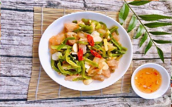 Gân bò Muối Rau Tiến Vua