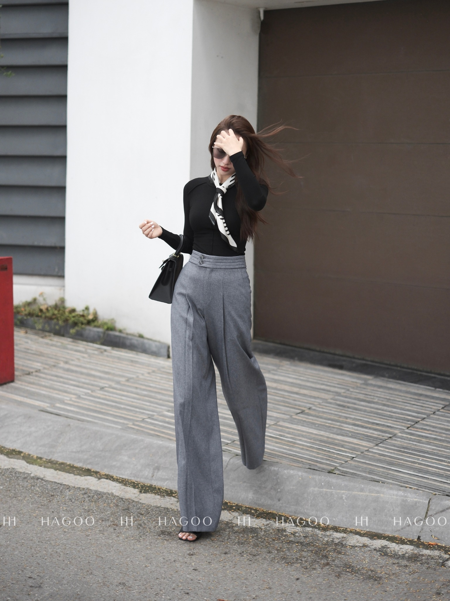 Quần suông diễu ly cạp HAGOO_thumbnail_7