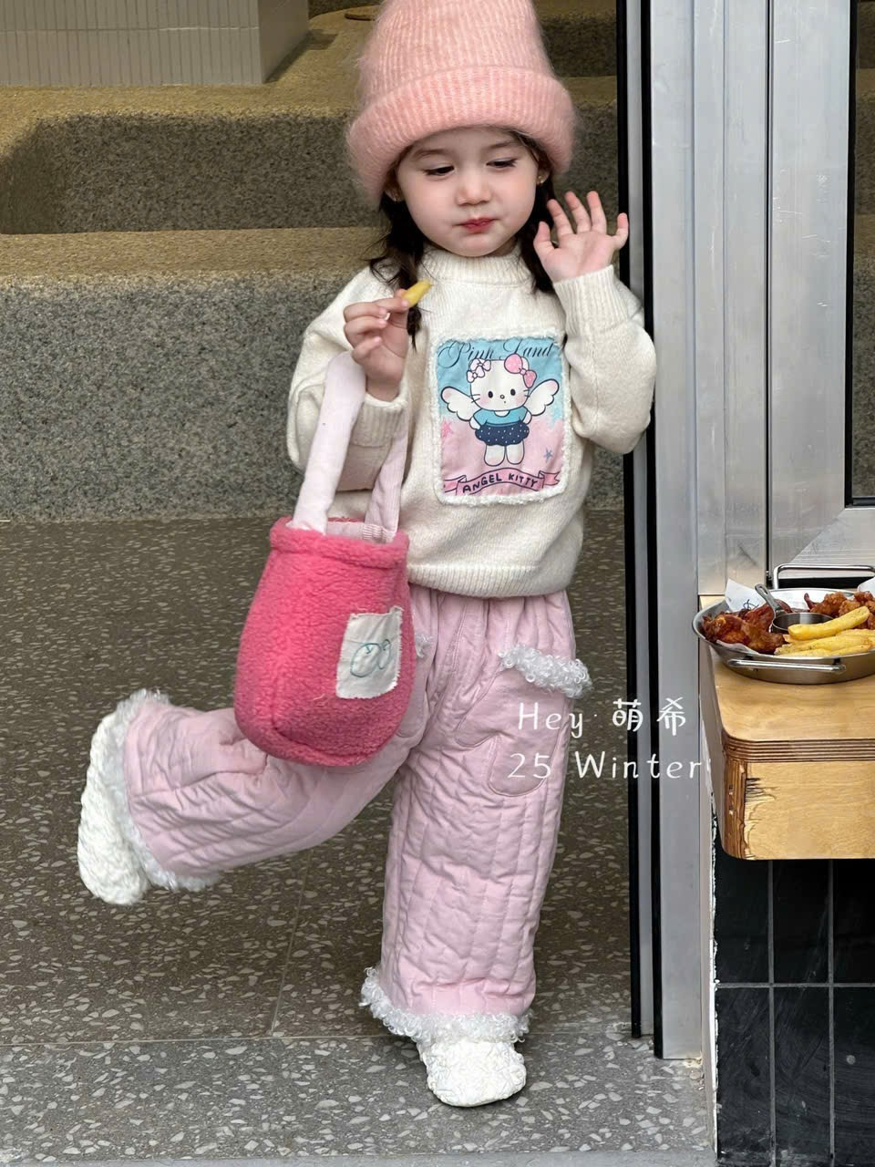 (Q149) Quần dù lót bông màu hồng heyduck_thumbnail_0