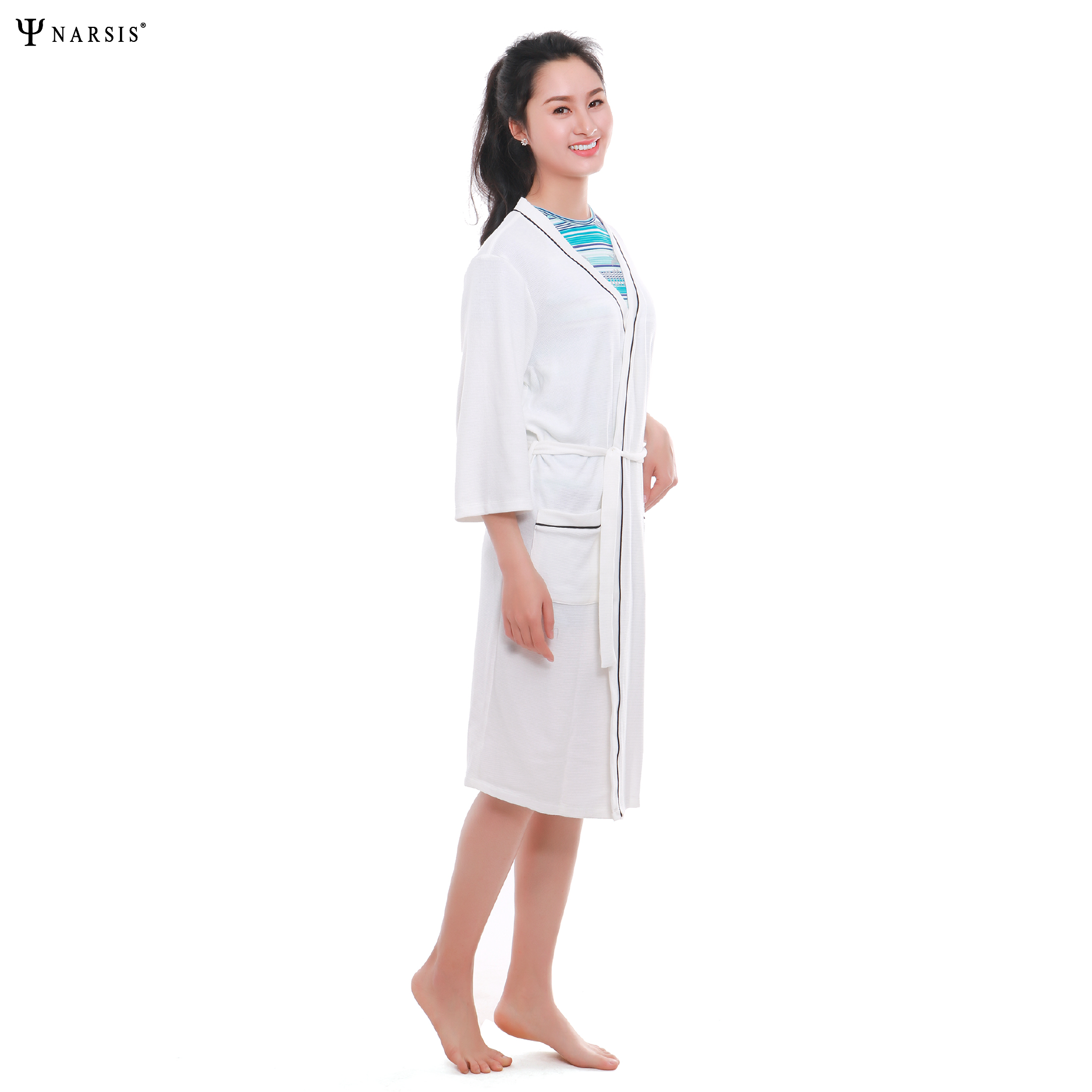 ÁO CHOÀNG TẮM NỮ L8016 NARSIS VẢI NỈ ẤM ÁP, MỀM MẠI, THÍCH HỢP MÙA ĐÔNG, GIỮ NHIỆT TỐT